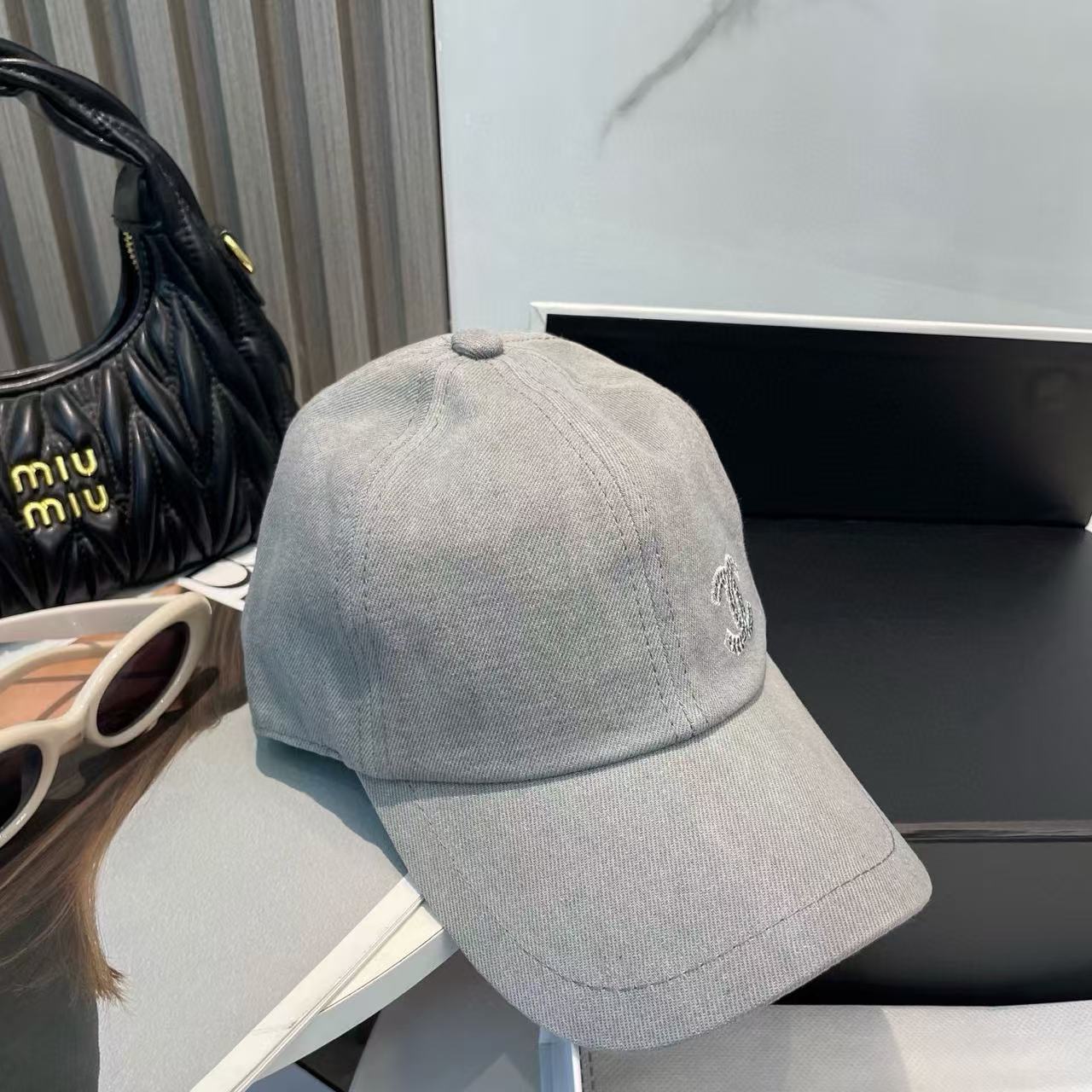 CHANE1 ダブルC デニム ベースボールキャップ【50％割引+送料無料】