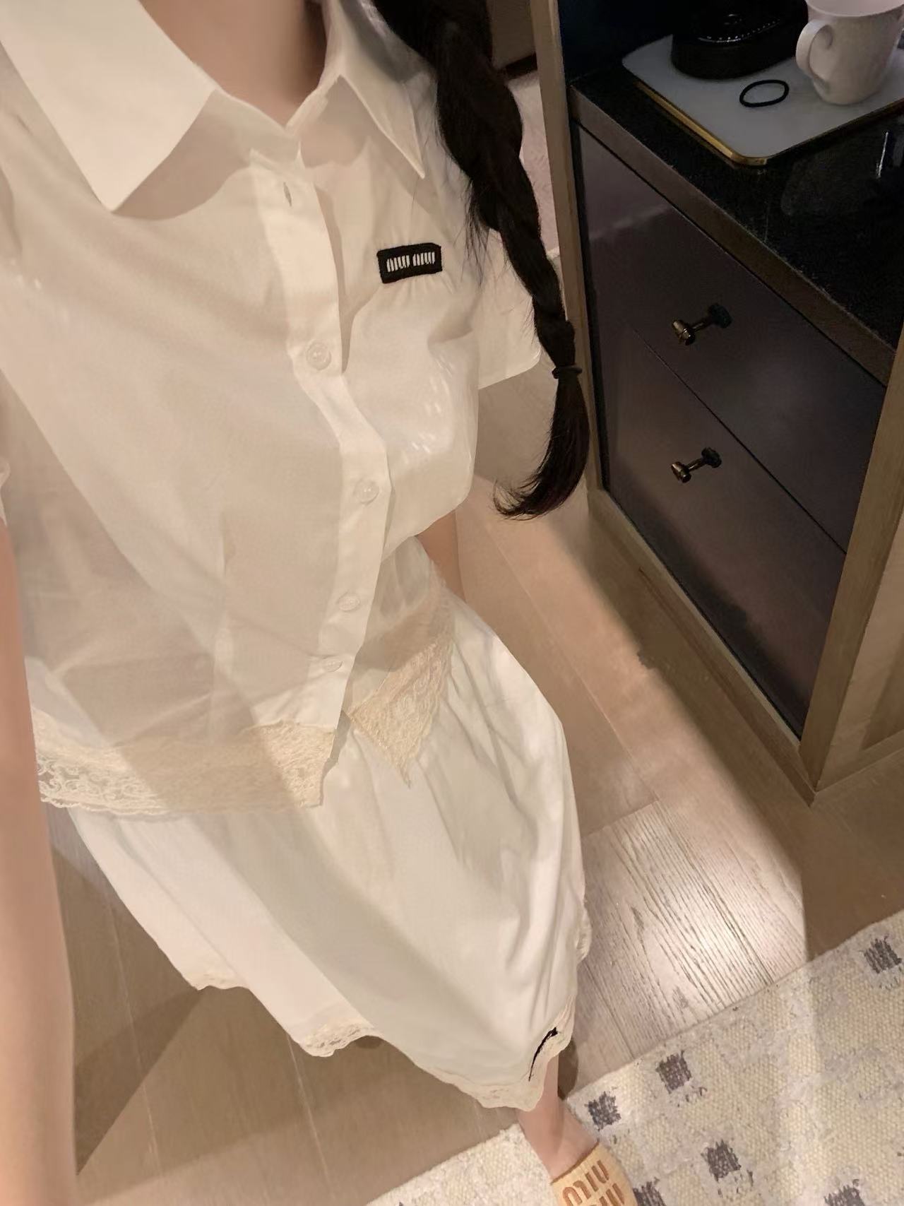 M1UM1U シンプルシャツ＋スカート ツーピースセット【 50％割引+送料無料】