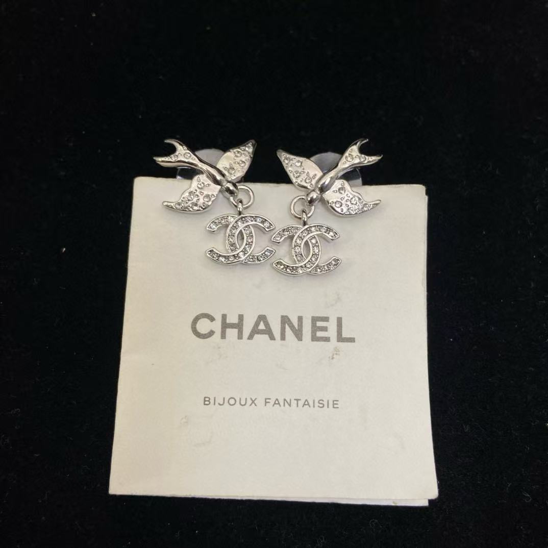 CHANE1 ダブルC フライングバード イヤリング【50％割引+送料無料】
