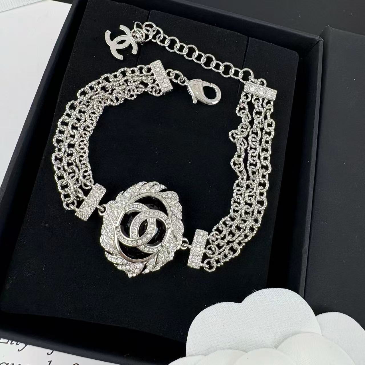 CHANE1 ダブルC フルダイヤモンドブレスレット【50％割引+送料無料】