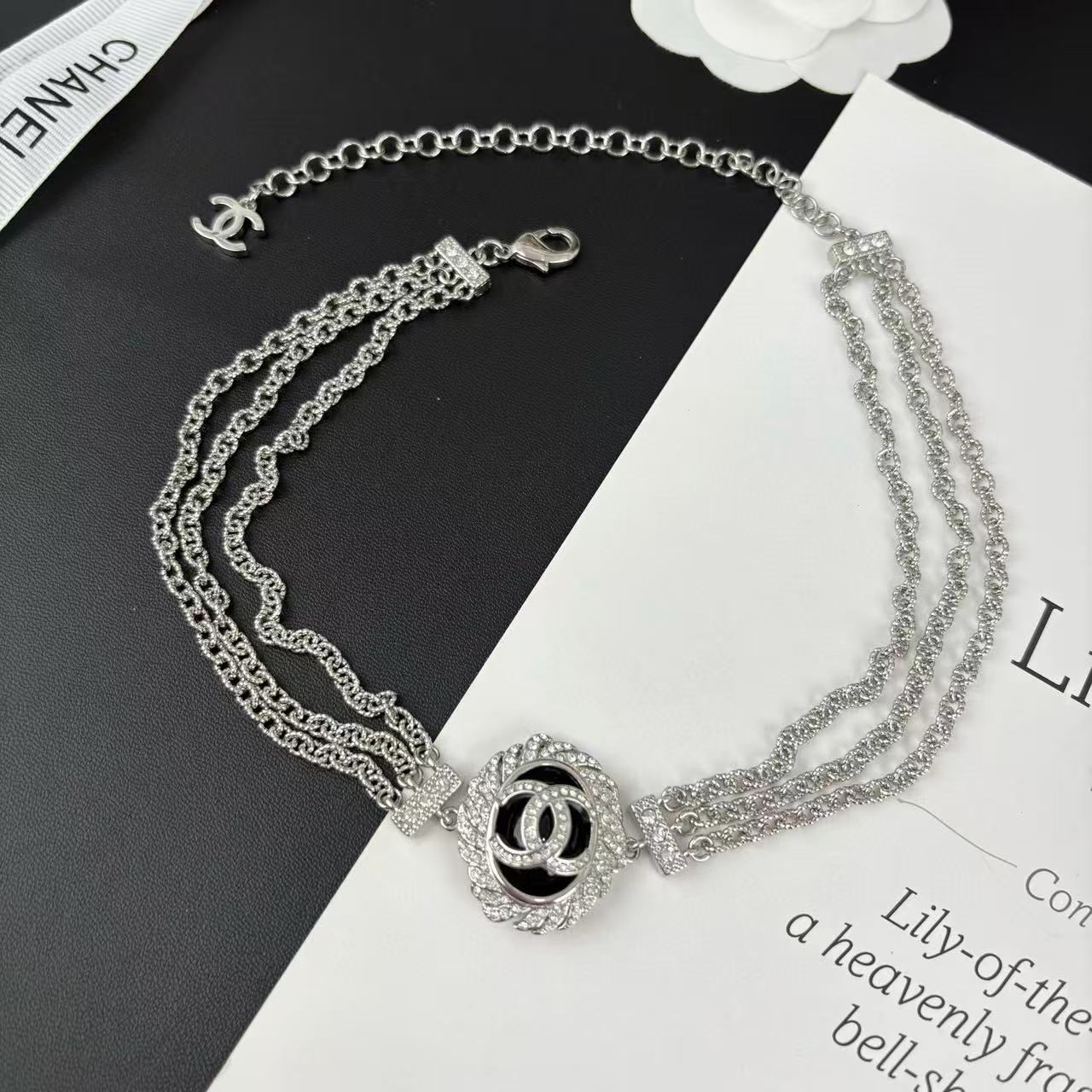 CHANE1 ダブルC フルダイヤモンドネックレス【50％割引+送料無料】