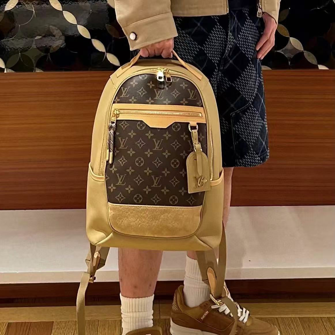 LVの高品質メンズバックパック【 50％割引+送料無料】