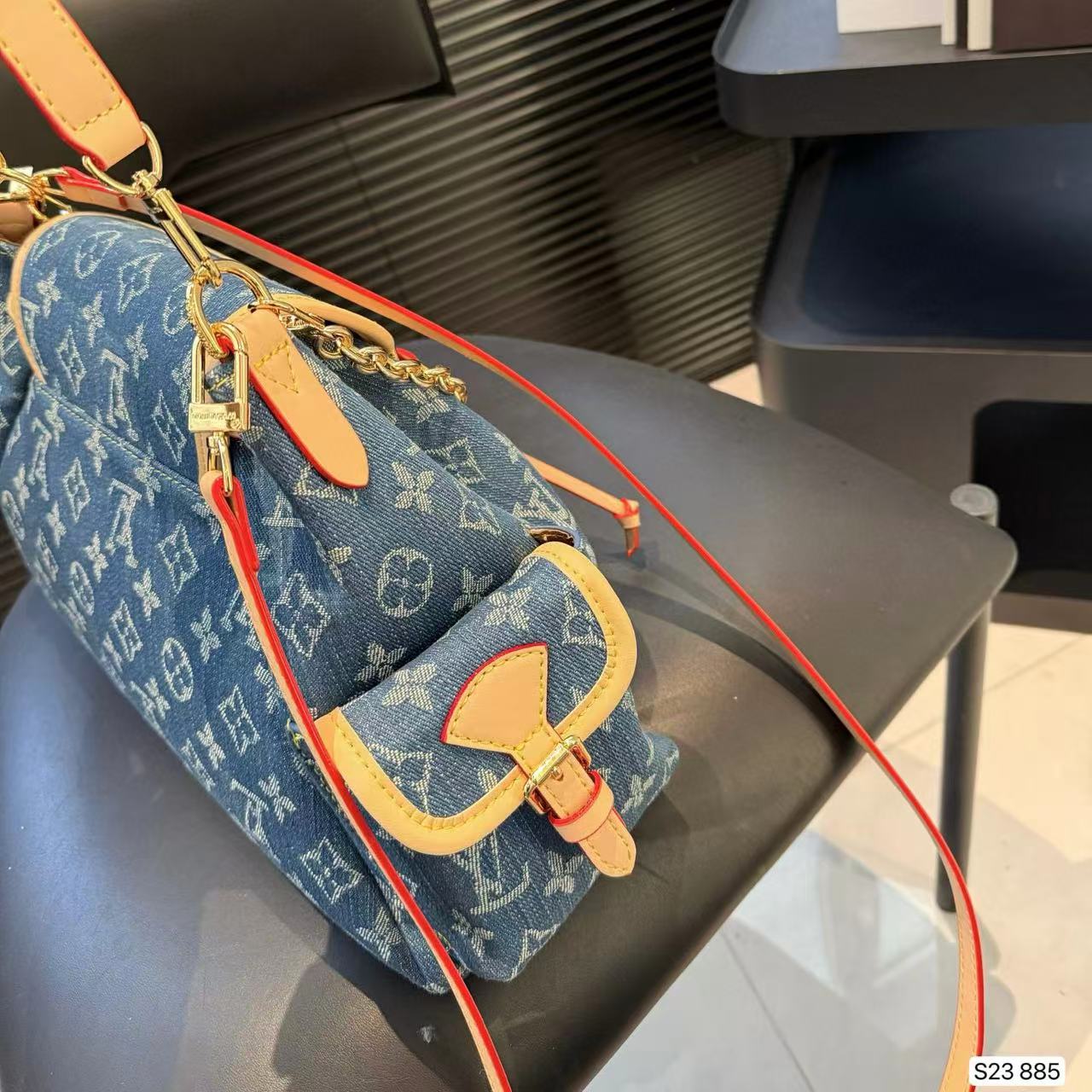 LV折りたたみオールドフラワーアームピットバッグ【 50％割引+送料無料】