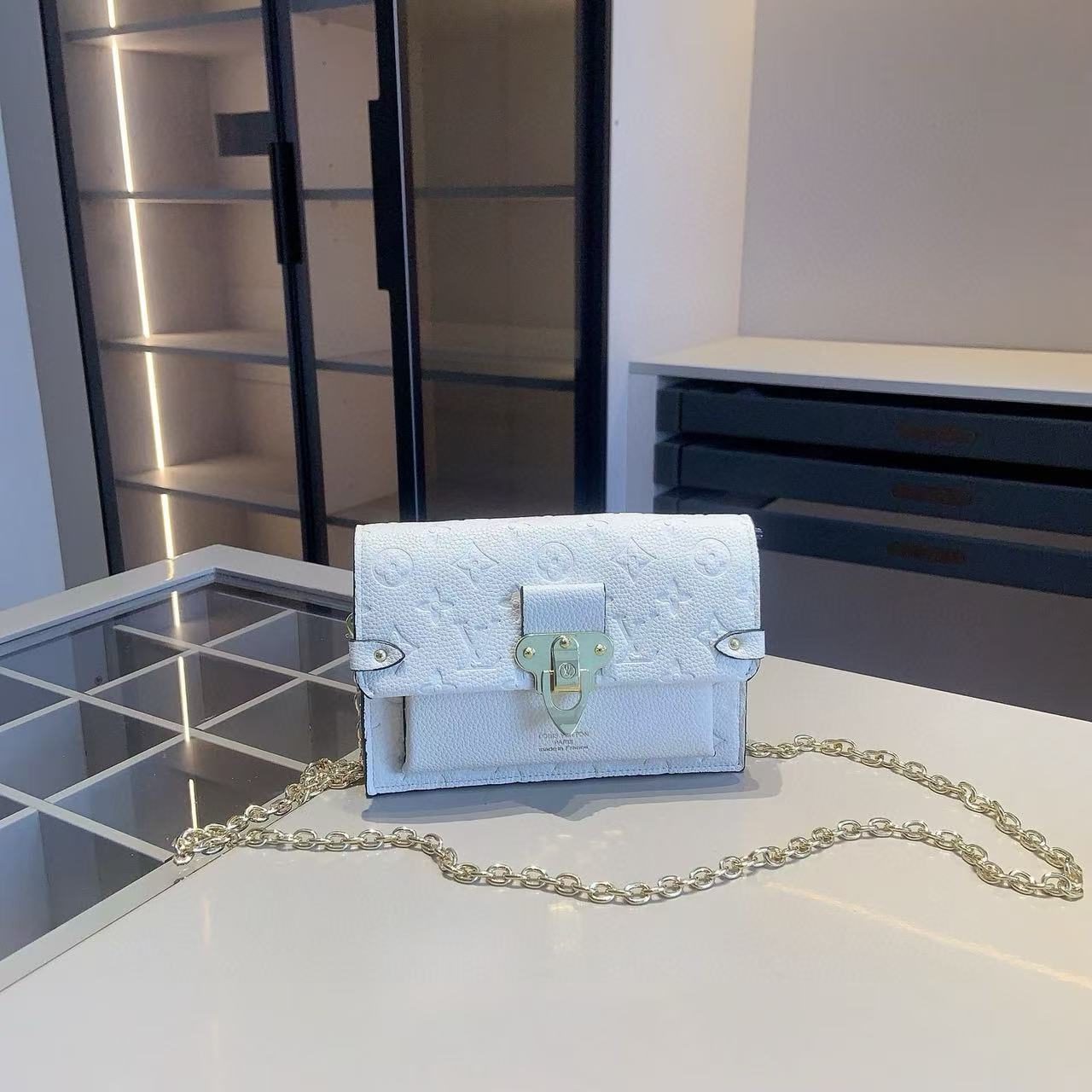 LVコンビネーション3点セット804【 50％割引+送料無料】