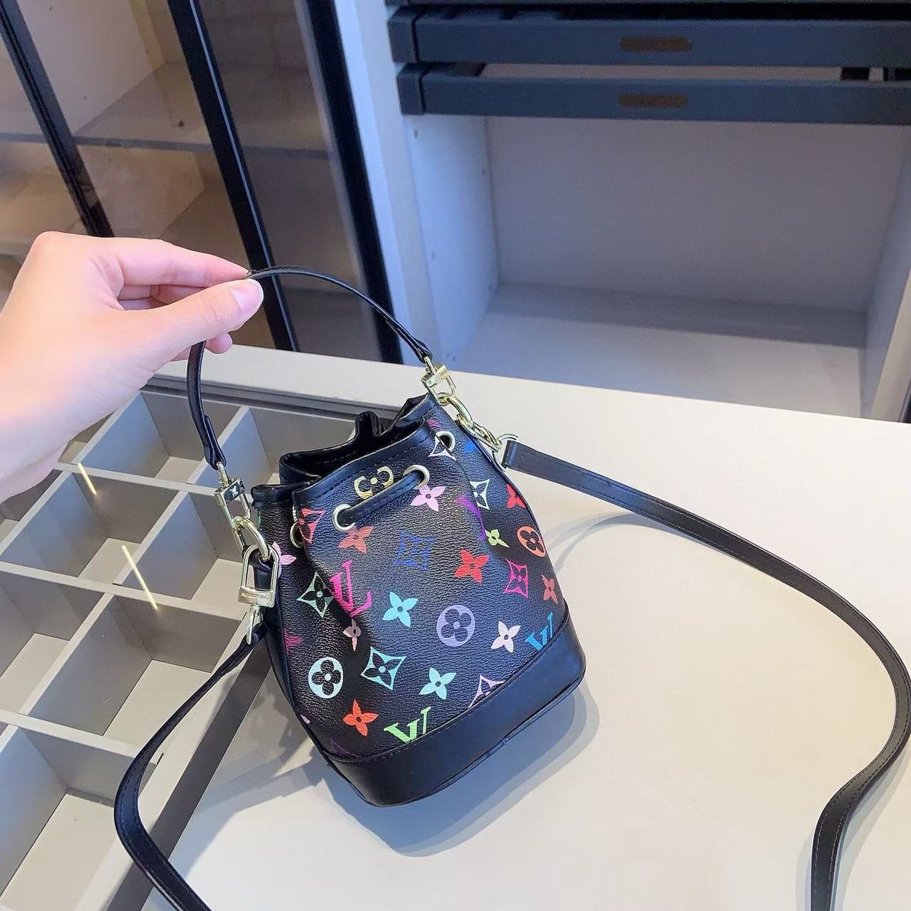 LVコンビネーション3点セットX678【 50％割引+送料無料】