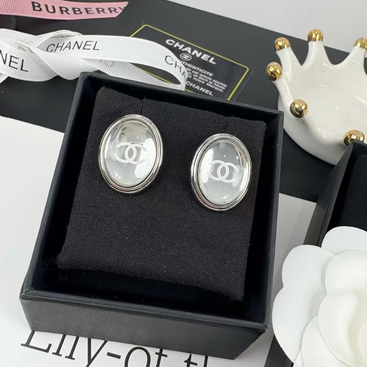 CHANE1 ミラーオーバルイヤリング【 50％割引+送料無料】