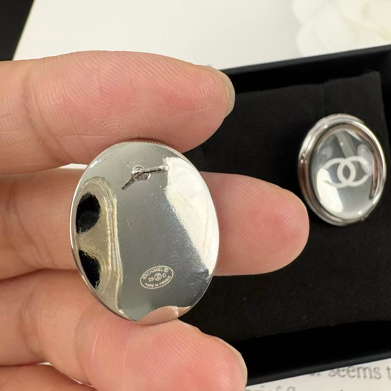 CHANE1 ミラーオーバルイヤリング【 50％割引+送料無料】