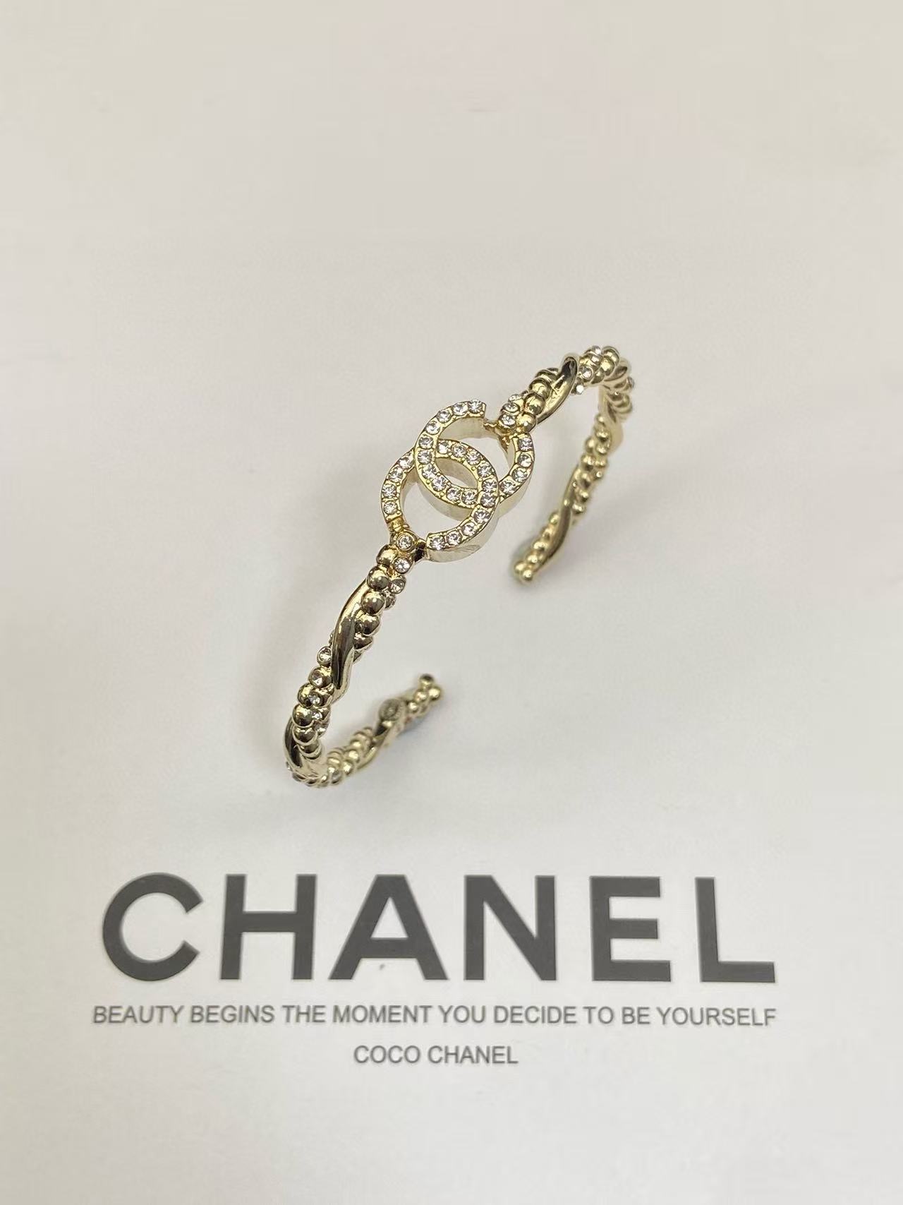 CHANE1 ダブルC ダイヤモンドブレスレット【 50％割引+送料無料】