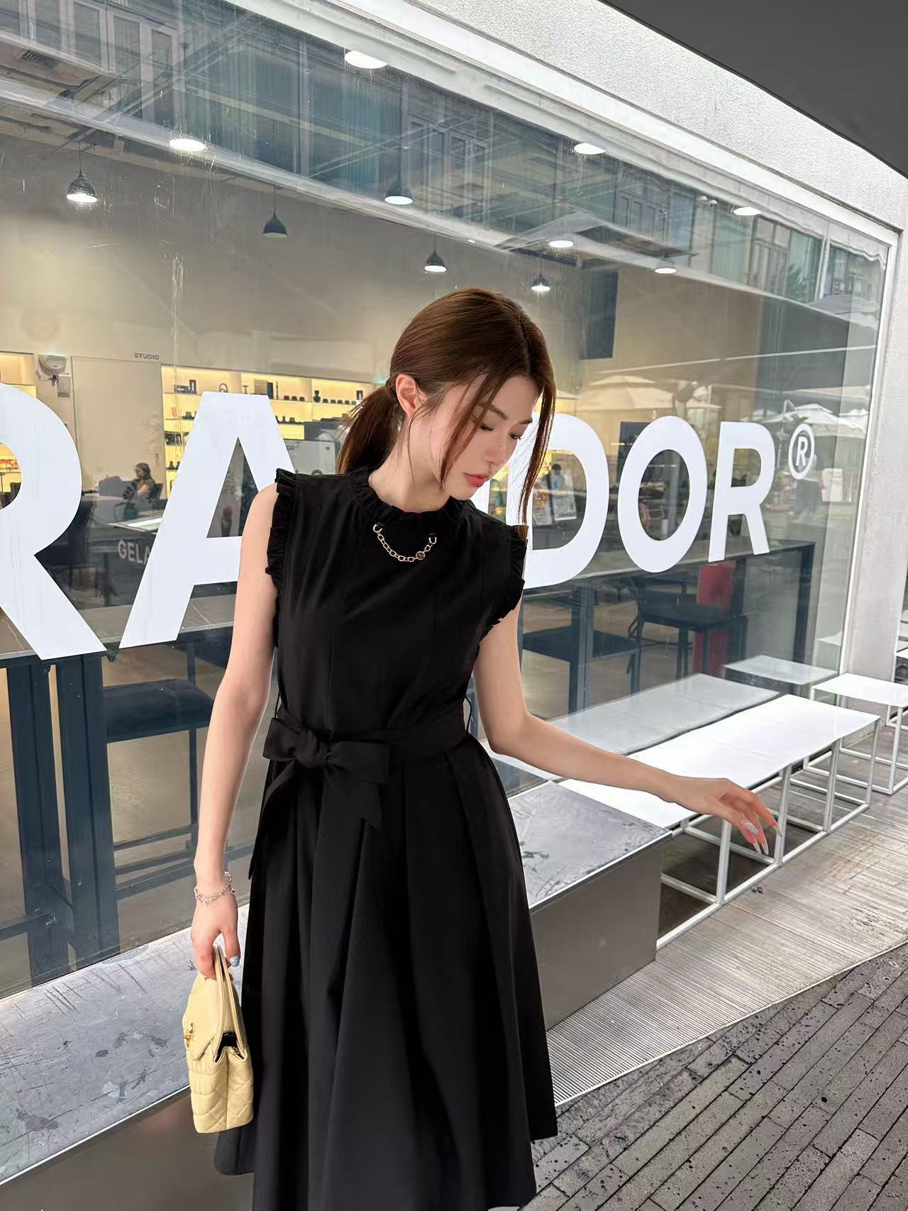 LVの高品質フリルチェーンドレス【 50％割引+送料無料】