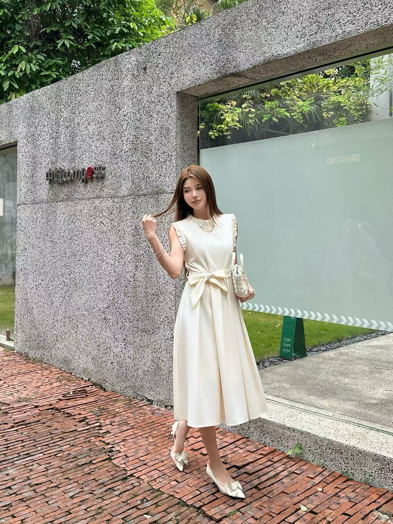 LVの高品質フリルチェーンドレス【 50％割引+送料無料】