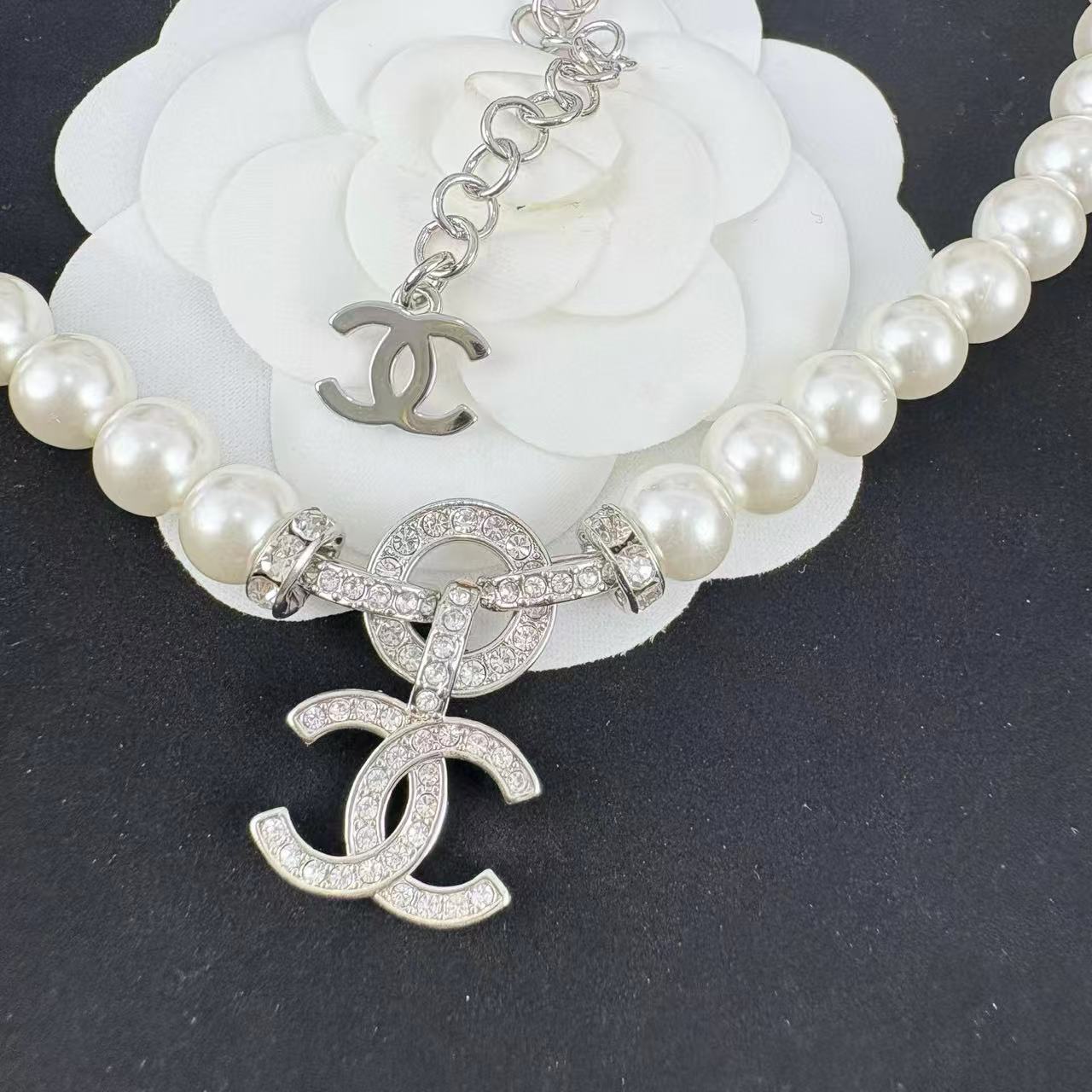 CHANE1 ダブルC パール＆ダイヤモンドネックレス【 50％割引+送料無料】