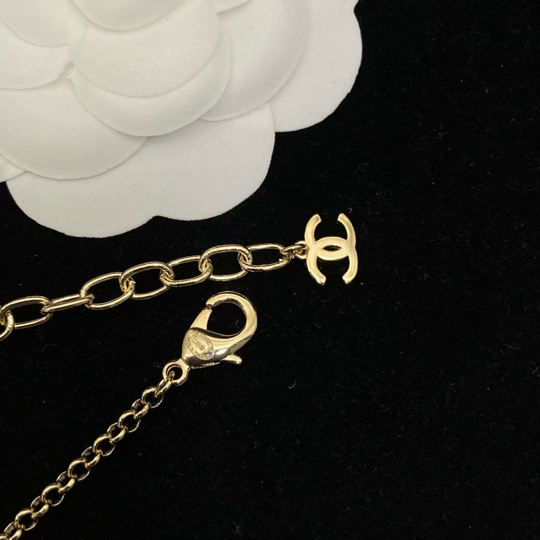 CHANE1 ダブルC 四つ葉のクローバーネックレス【 50％割引+送料無料】