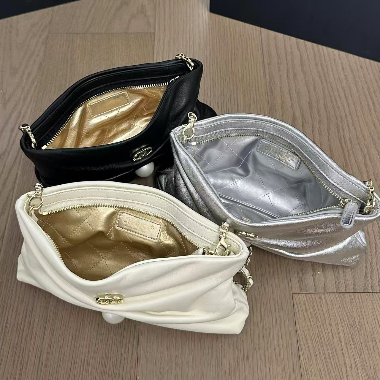 CHANE1 パールチェーンバッグ【 50％割引+送料無料】