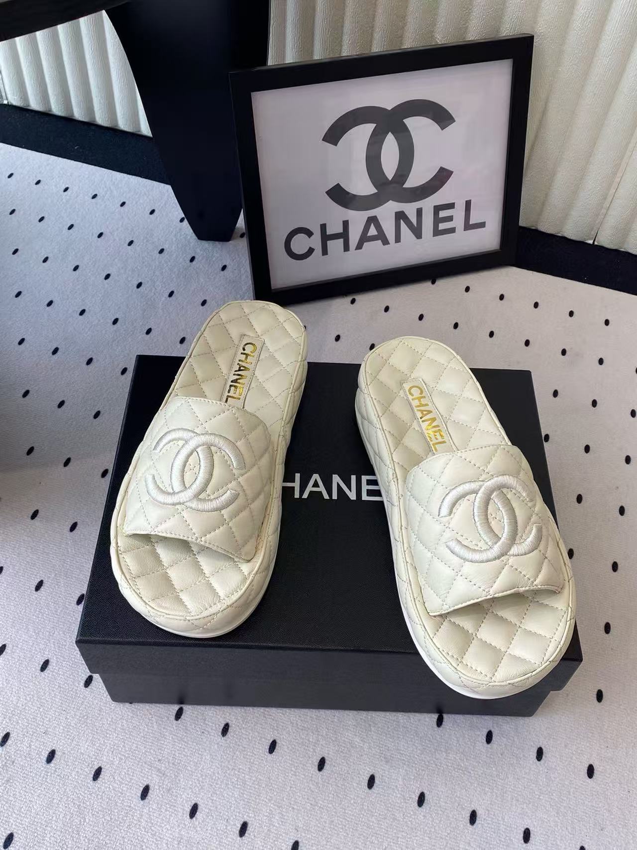CHANE1 高品質ダブルCシープスキンスリッパ【50％割引+送料無料】