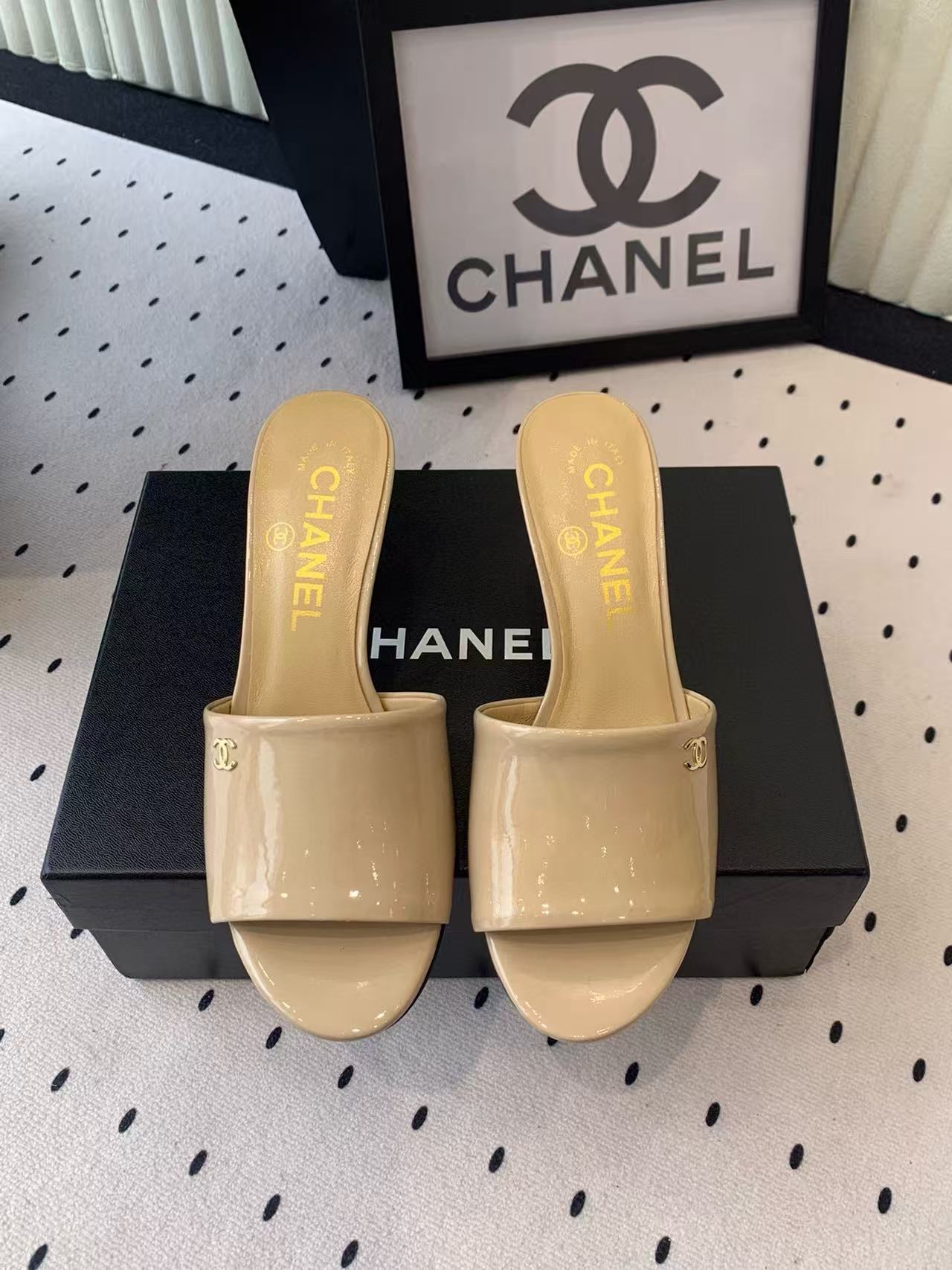 CHANE1 高品質パテントレザーハイヒールサンダル【50％割引+送料無料】