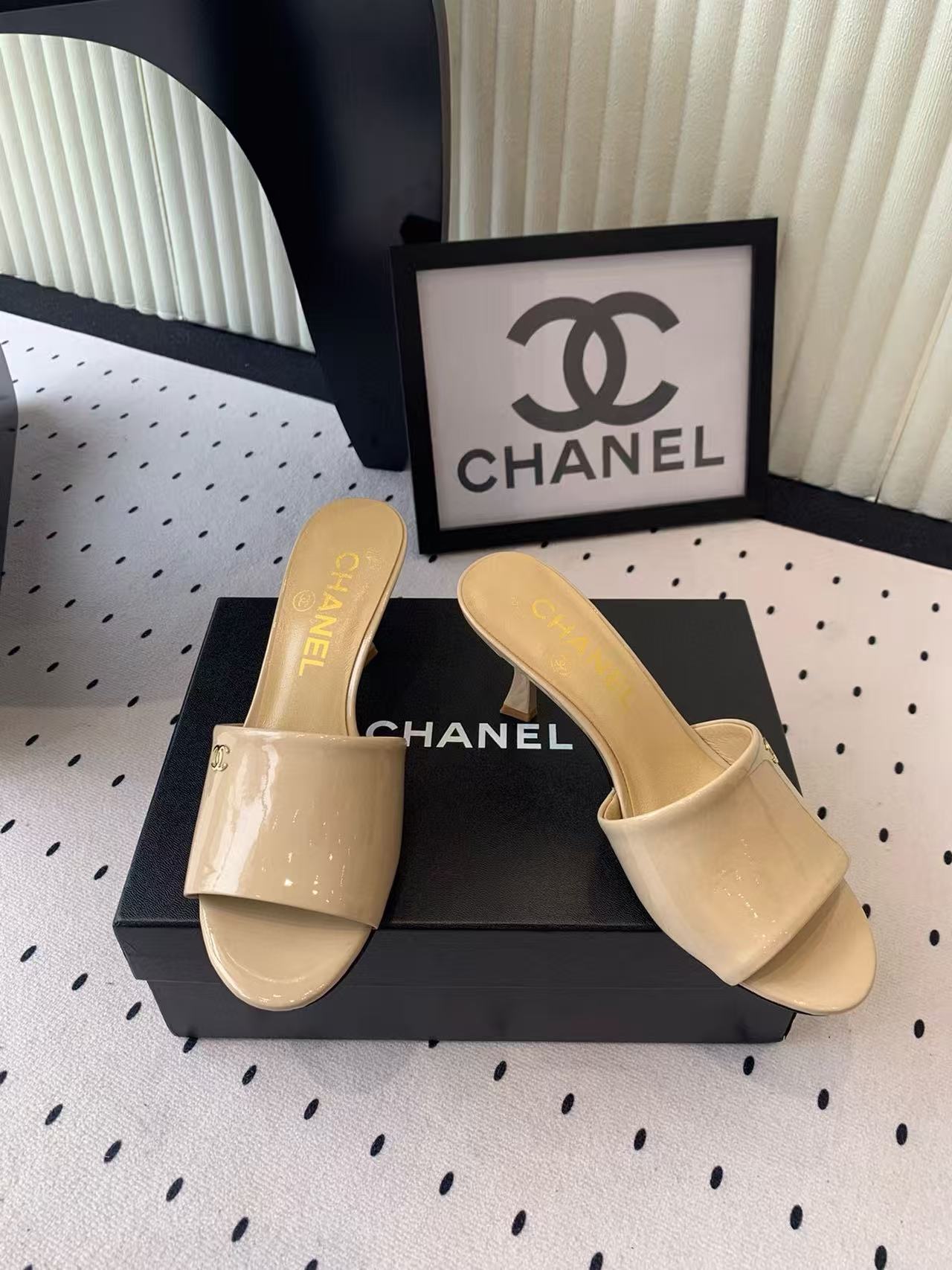 CHANE1 高品質パテントレザーハイヒールサンダル【50％割引+送料無料】