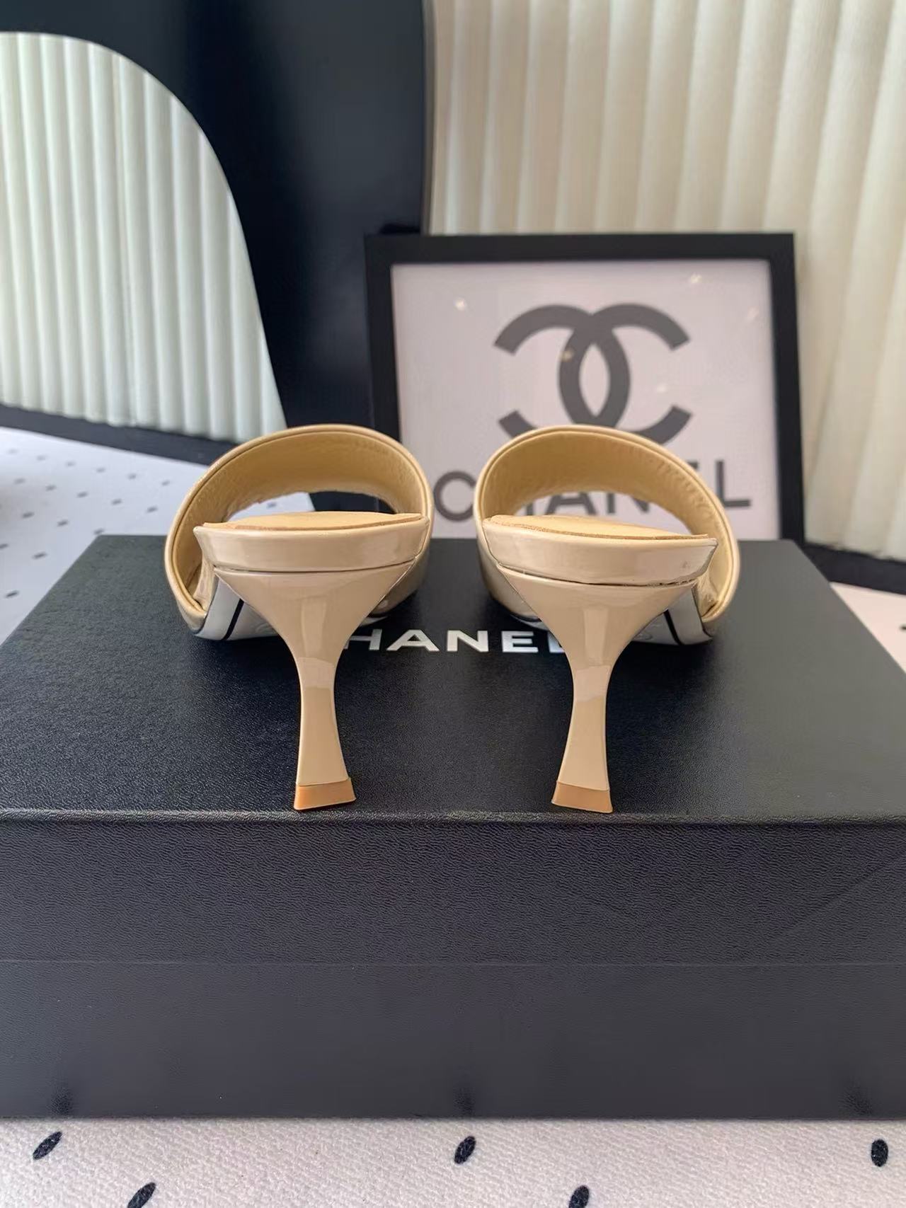 CHANE1 高品質パテントレザーハイヒールサンダル【50％割引+送料無料】