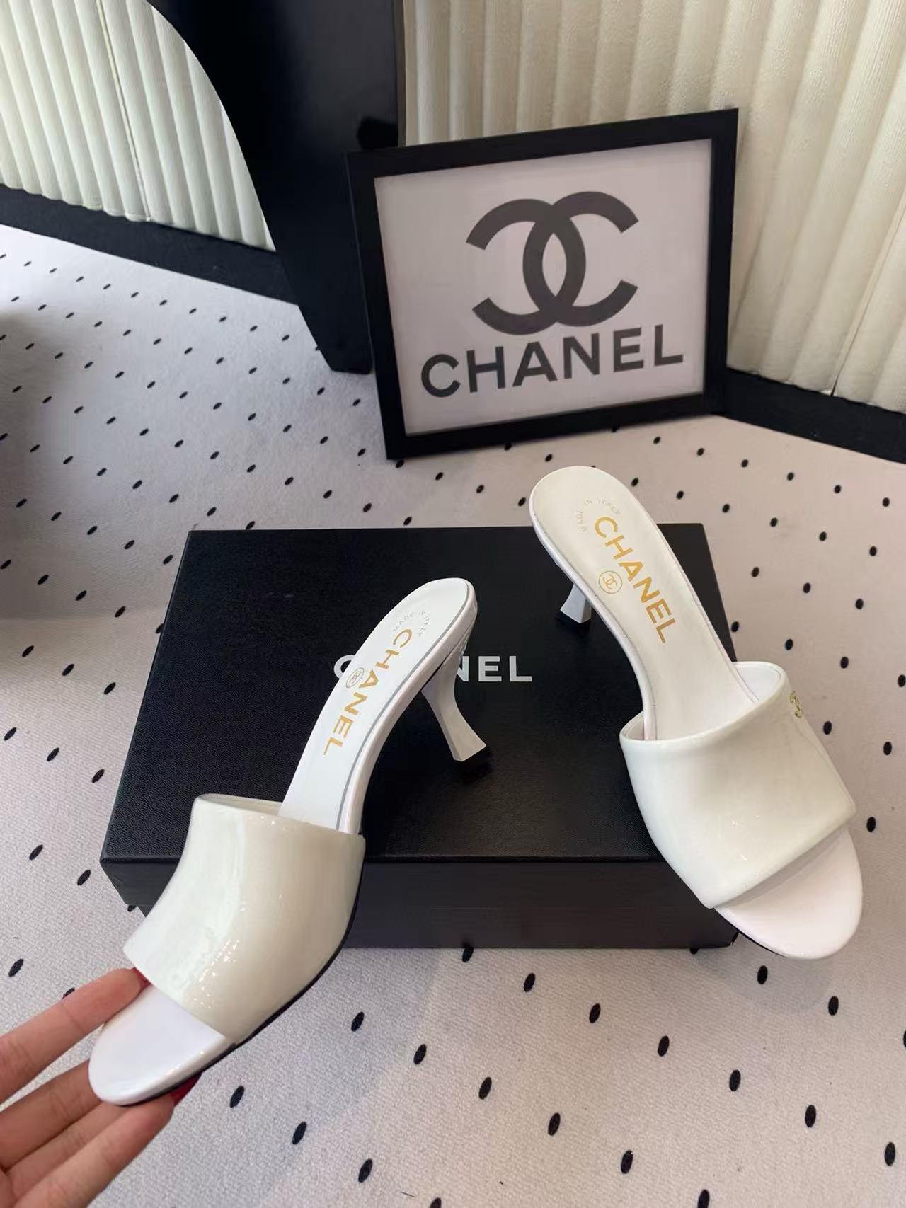 CHANE1 高品質パテントレザーハイヒールサンダル【50％割引+送料無料】