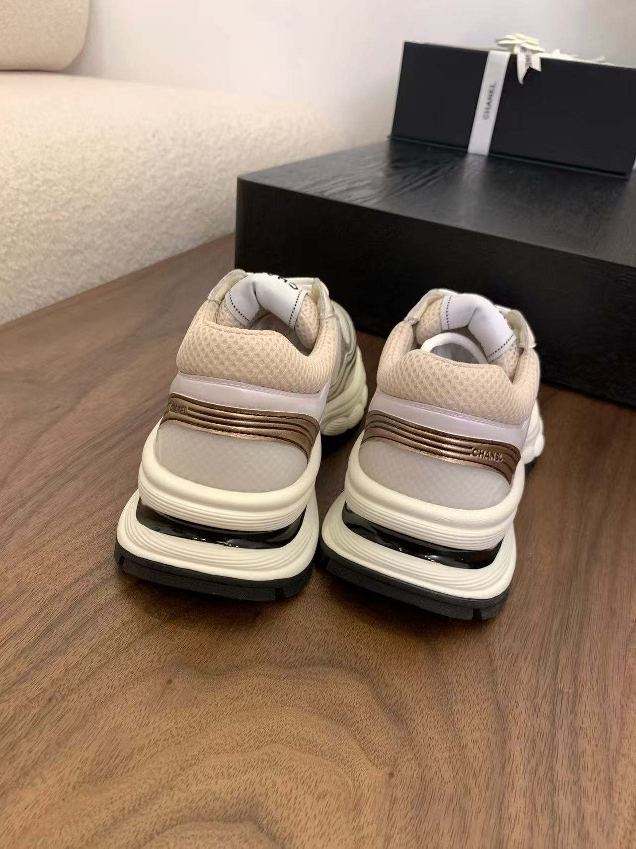 CHANE1 高品質ダブルCカジュアルシューズ【50％割引+送料無料】