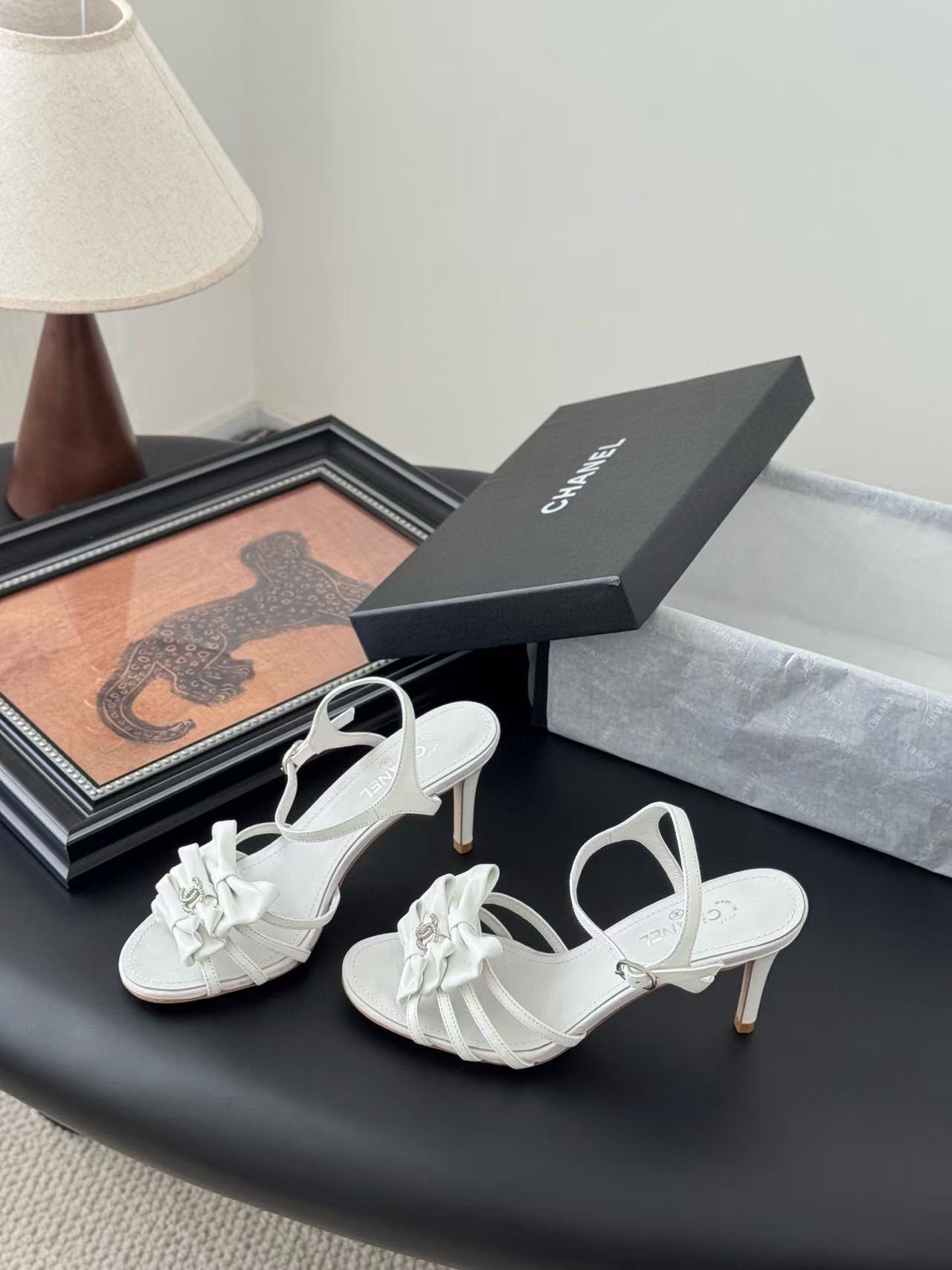 CHANE1 高品質 蝶結び カメリア サンダル【50％割引+送料無料】