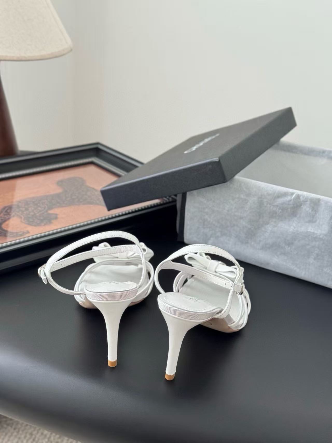 CHANE1 高品質 蝶結び カメリア サンダル【50％割引+送料無料】