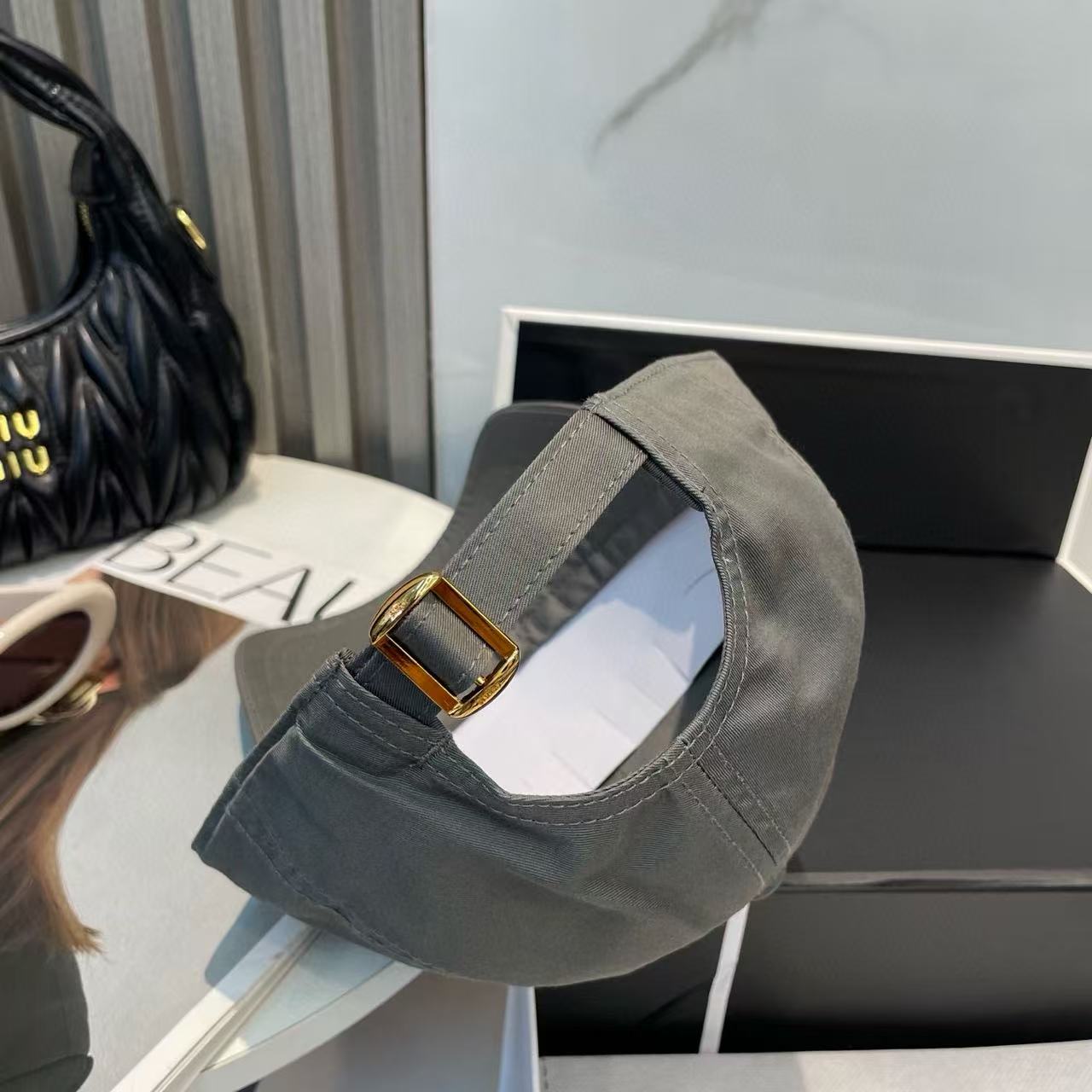 CEL1NE 凱旋門ベースボールキャップ【 50％割引+送料無料】