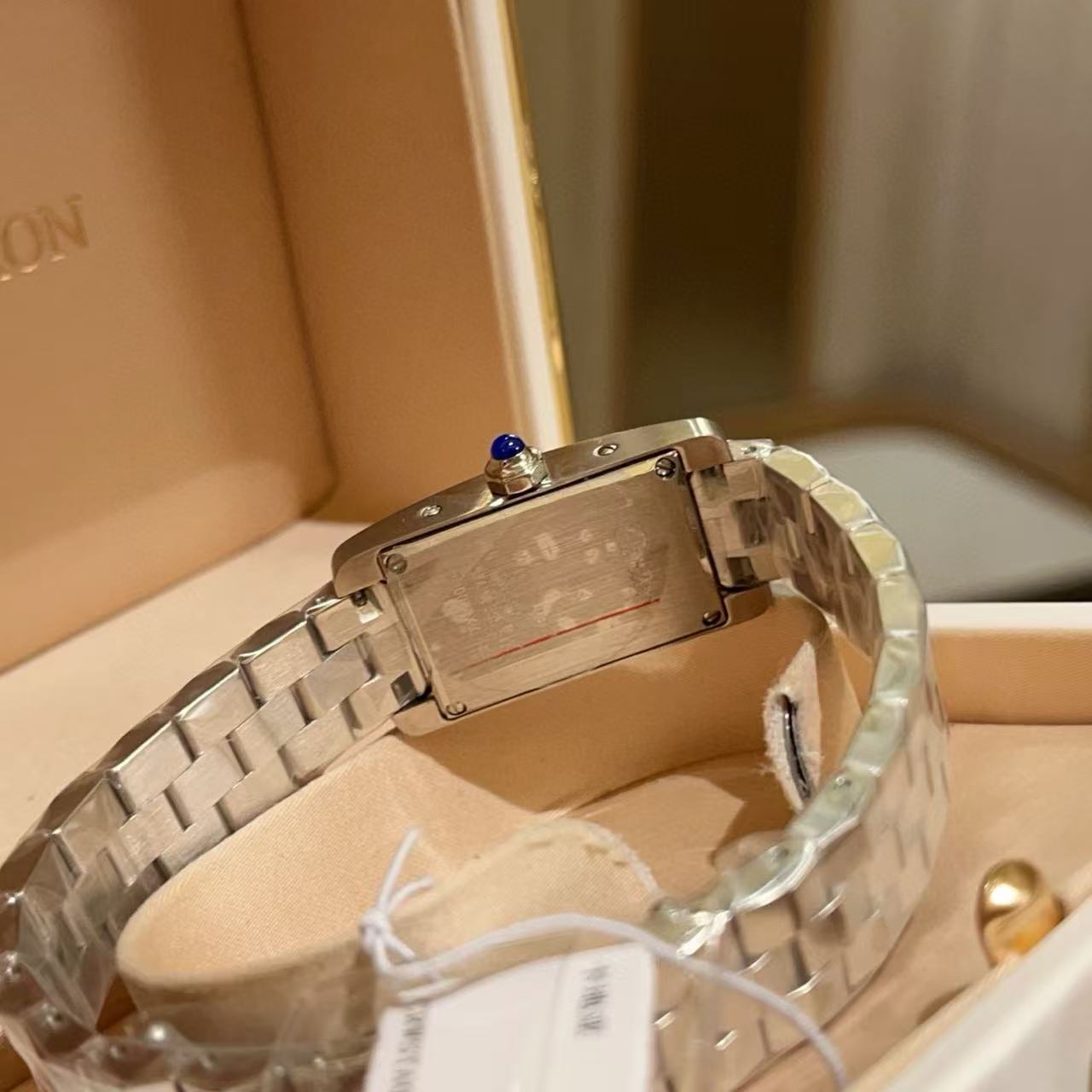 CART1ER タンク アメリカン レディース腕時計【50％割引+送料無料】