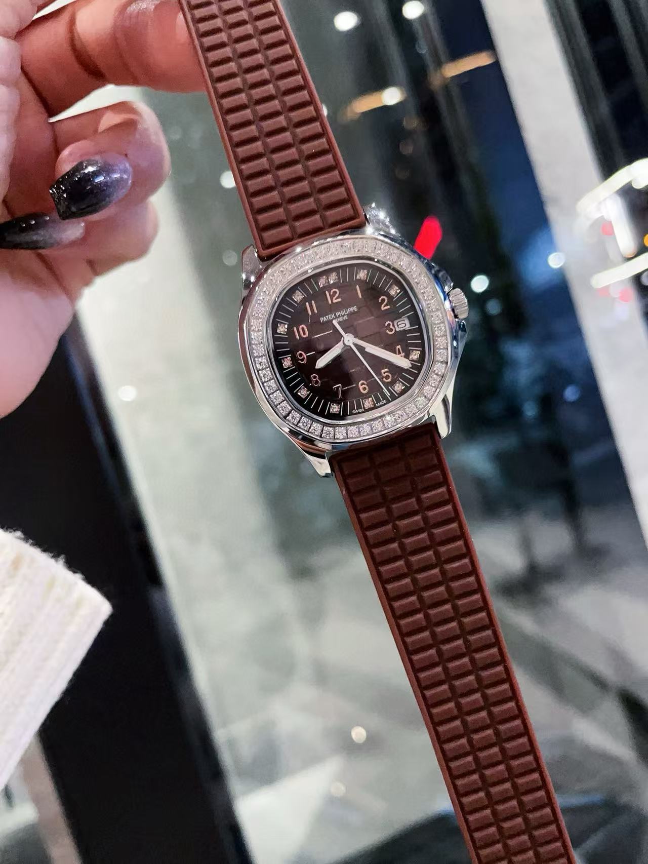 PATEK PH1LIPPEダイヤモンドレディースウォッチ【50％割引+送料無料】