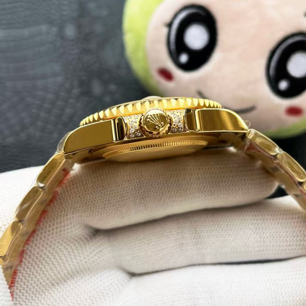 R0LEX レインボーダイヤモンドウォッチ【50％割引+送料無料】