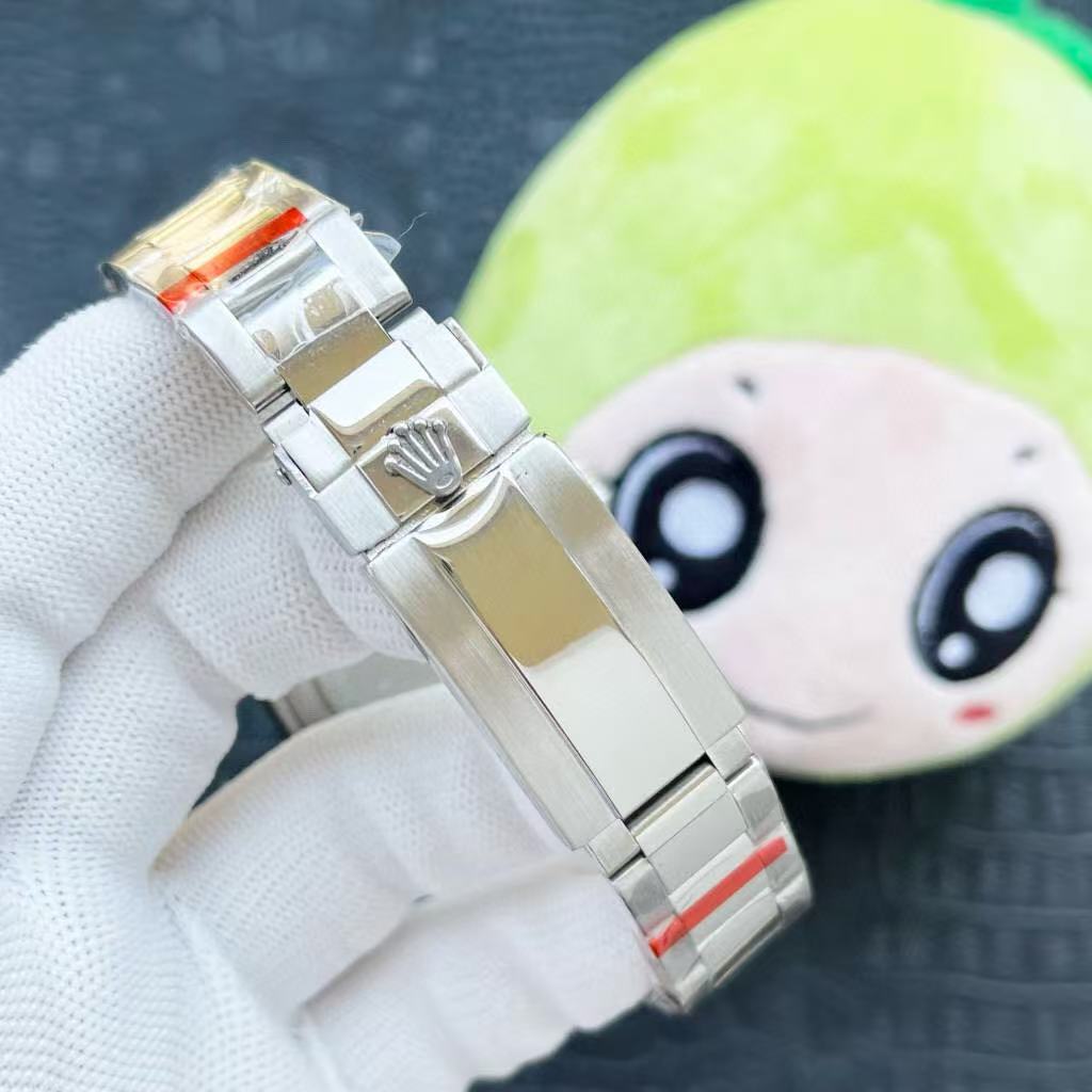 R0LEX レインボーデイトナシリーズウォッチ【50％割引+送料無料】