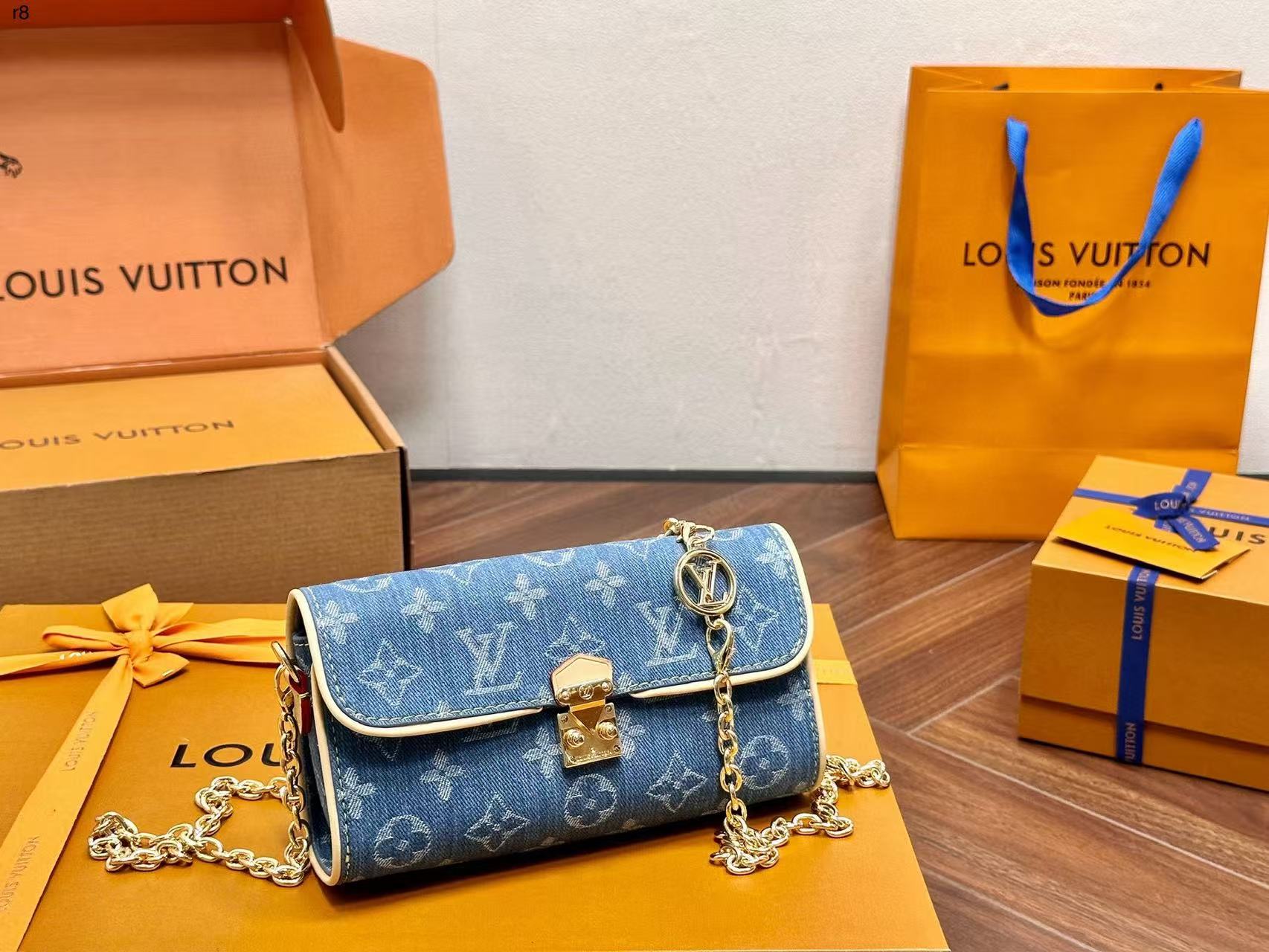 LVチェーンショルダーバッグ【 50％割引+送料無料】