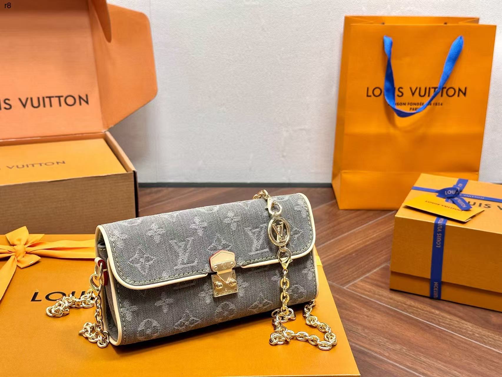 LVチェーンショルダーバッグ【 50％割引+送料無料】