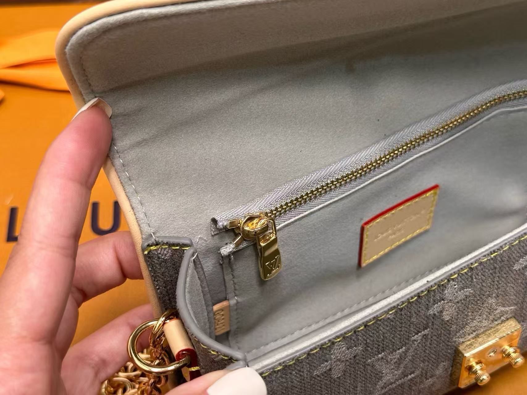 LVチェーンショルダーバッグ【 50％割引+送料無料】