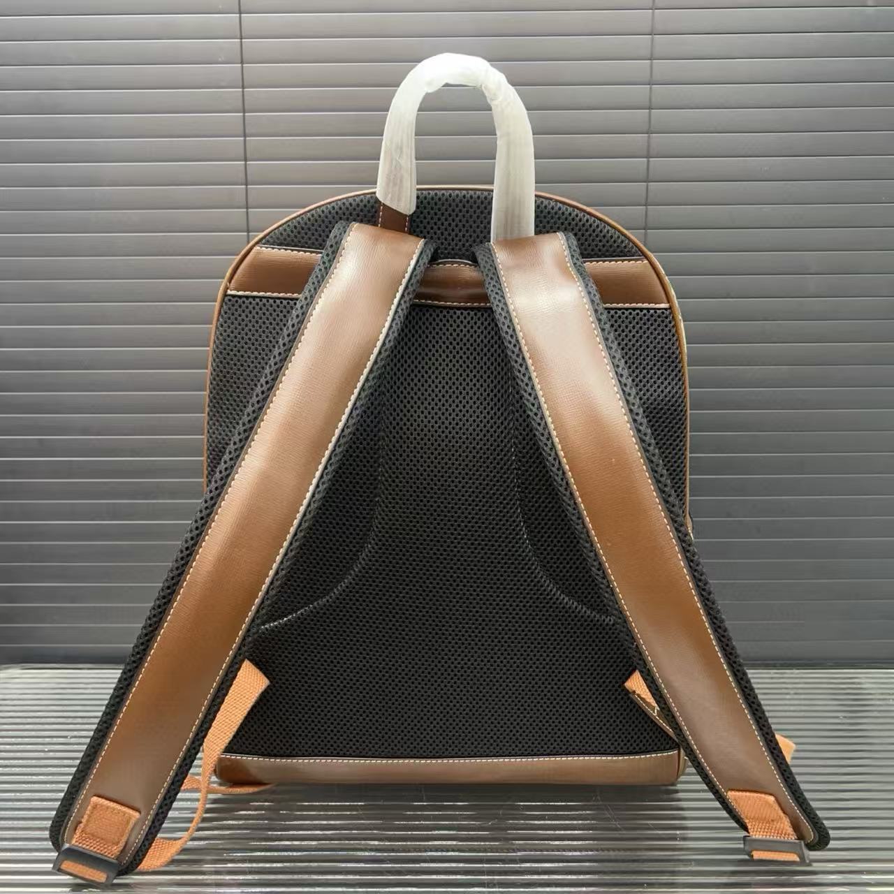 GUCC1 プリントバックパック【 50％割引+送料無料】