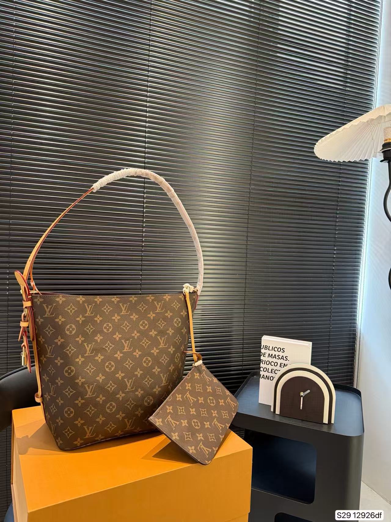 LVオールドフラワーバケットハンドバッグ【 50％割引+送料無料】