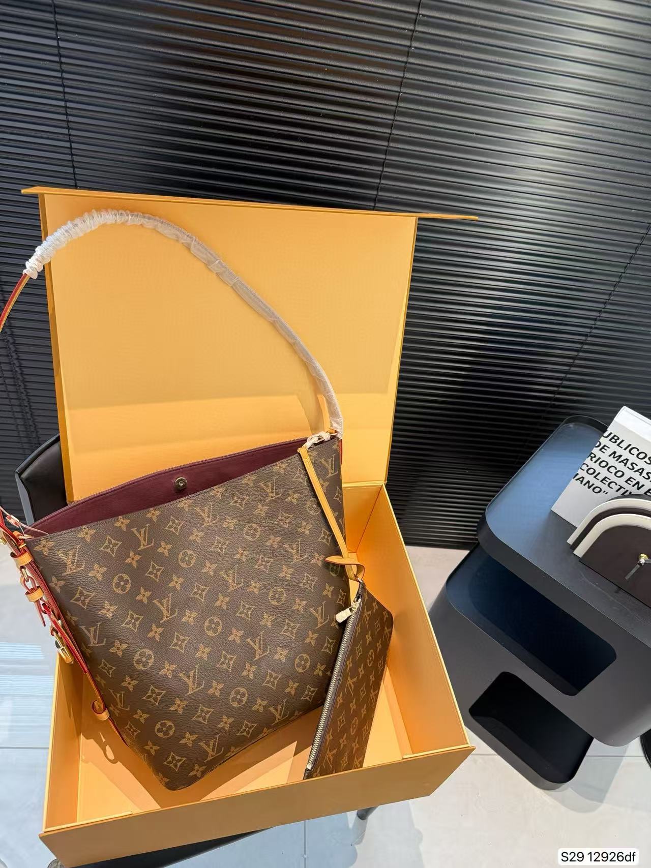 LVオールドフラワーバケットハンドバッグ【 50％割引+送料無料】