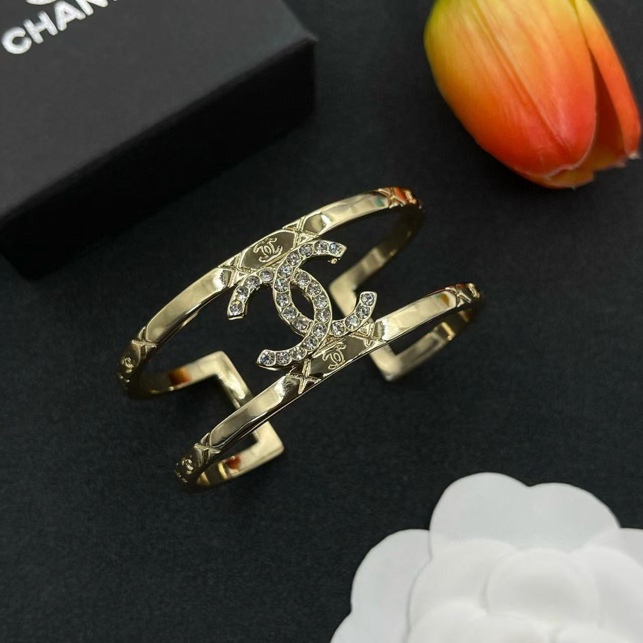 CHANE1 ダブルCブレスレット【 50％割引+送料無料】