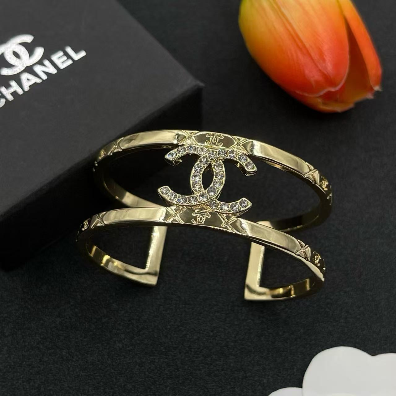 CHANE1 ダブルCブレスレット【 50％割引+送料無料】