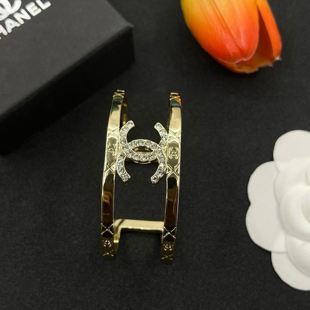 CHANE1 ダブルCブレスレット【 50％割引+送料無料】