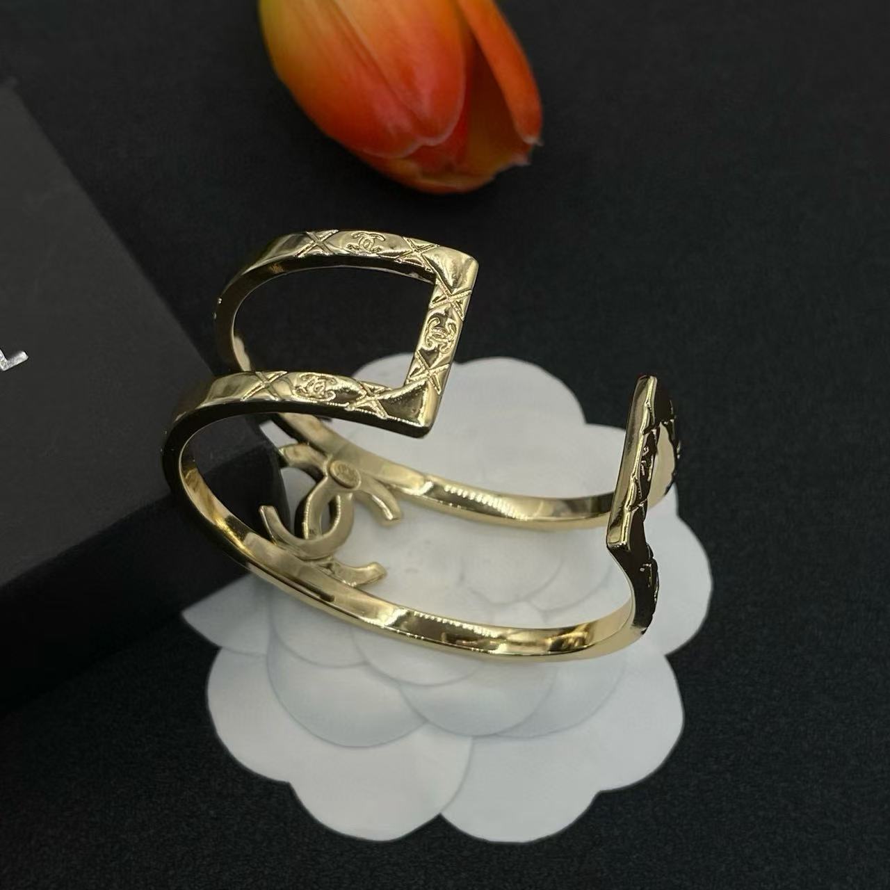 CHANE1 ダブルCブレスレット【 50％割引+送料無料】