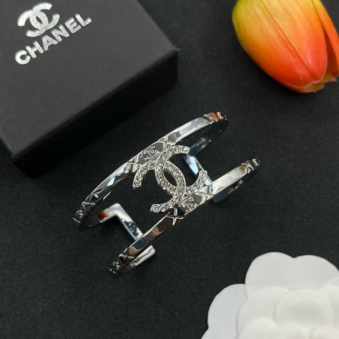 CHANE1 ダブルCブレスレット【 50％割引+送料無料】