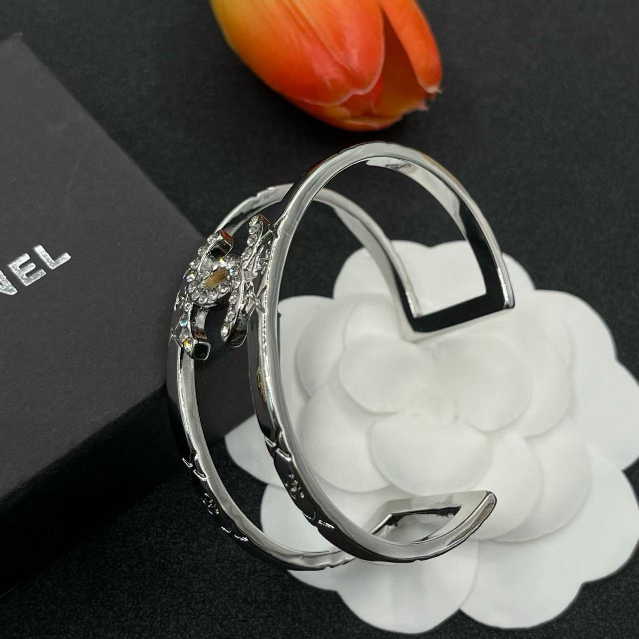 CHANE1 ダブルCブレスレット【 50％割引+送料無料】