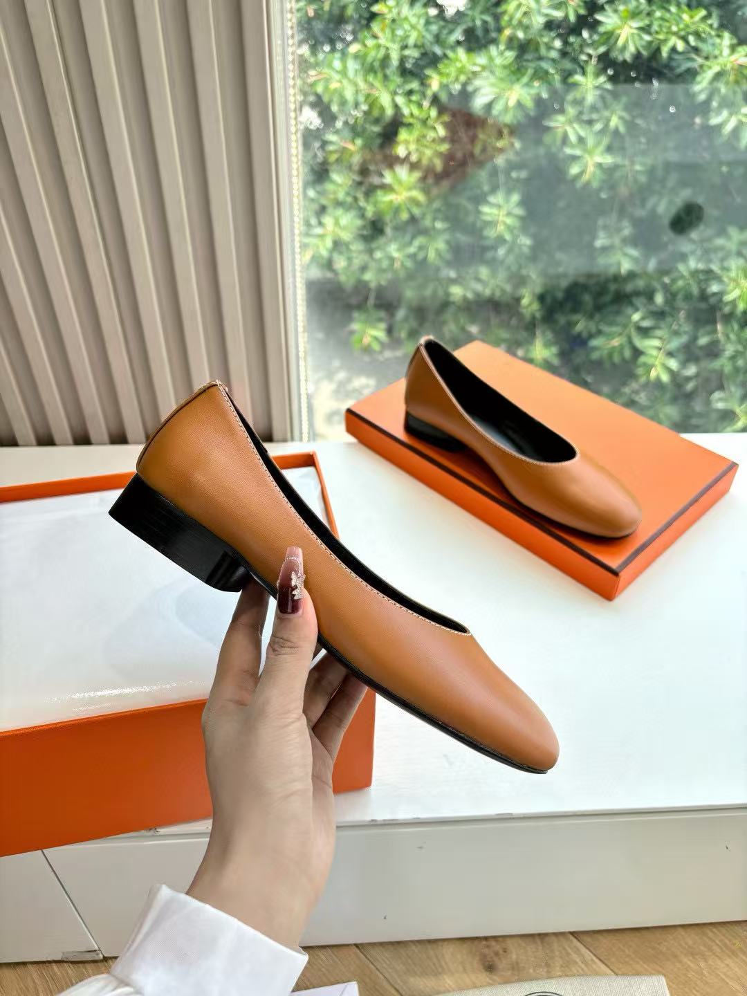 HERME5 高品質ケリーバックル メリージェーン ローヒール【50％割引+送料無料】