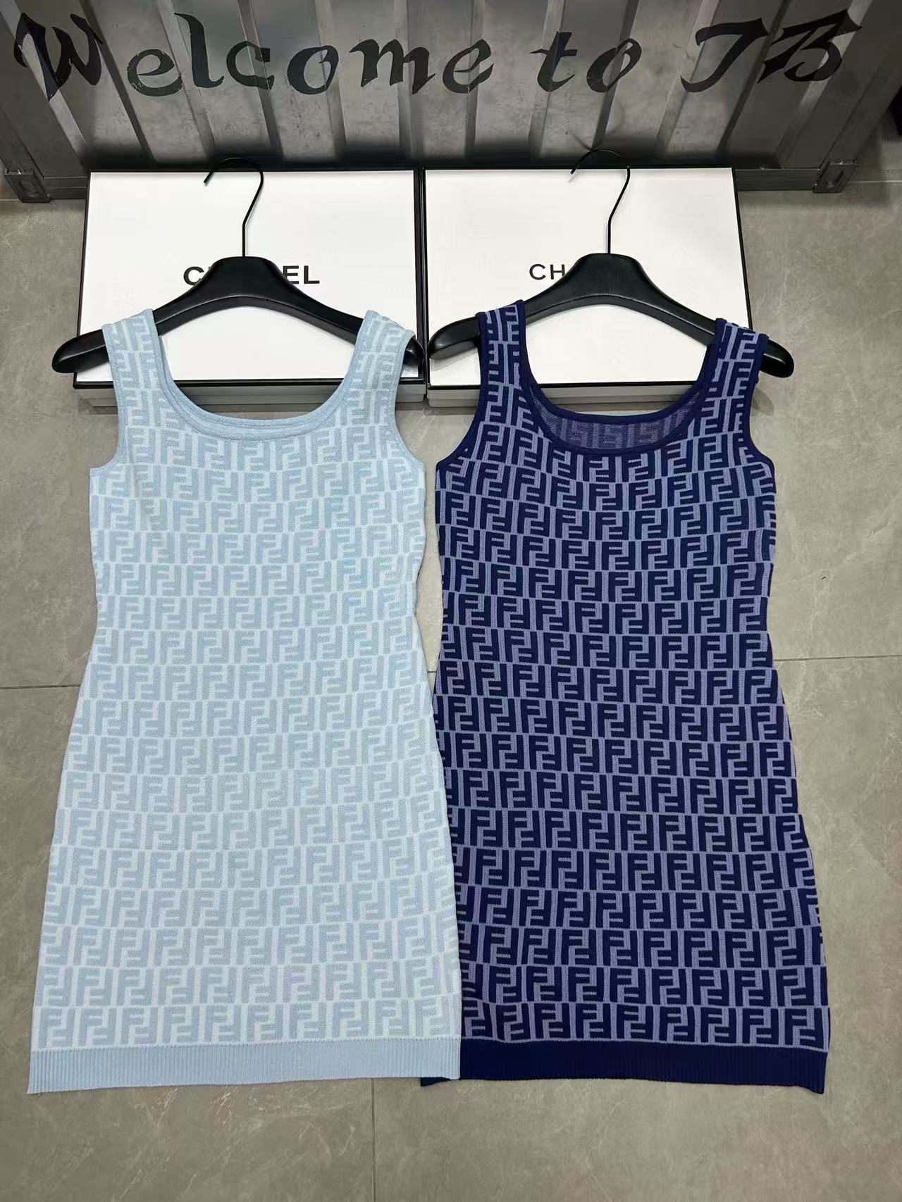 FEND1FF ニットベストドレス【 50％割引+送料無料】