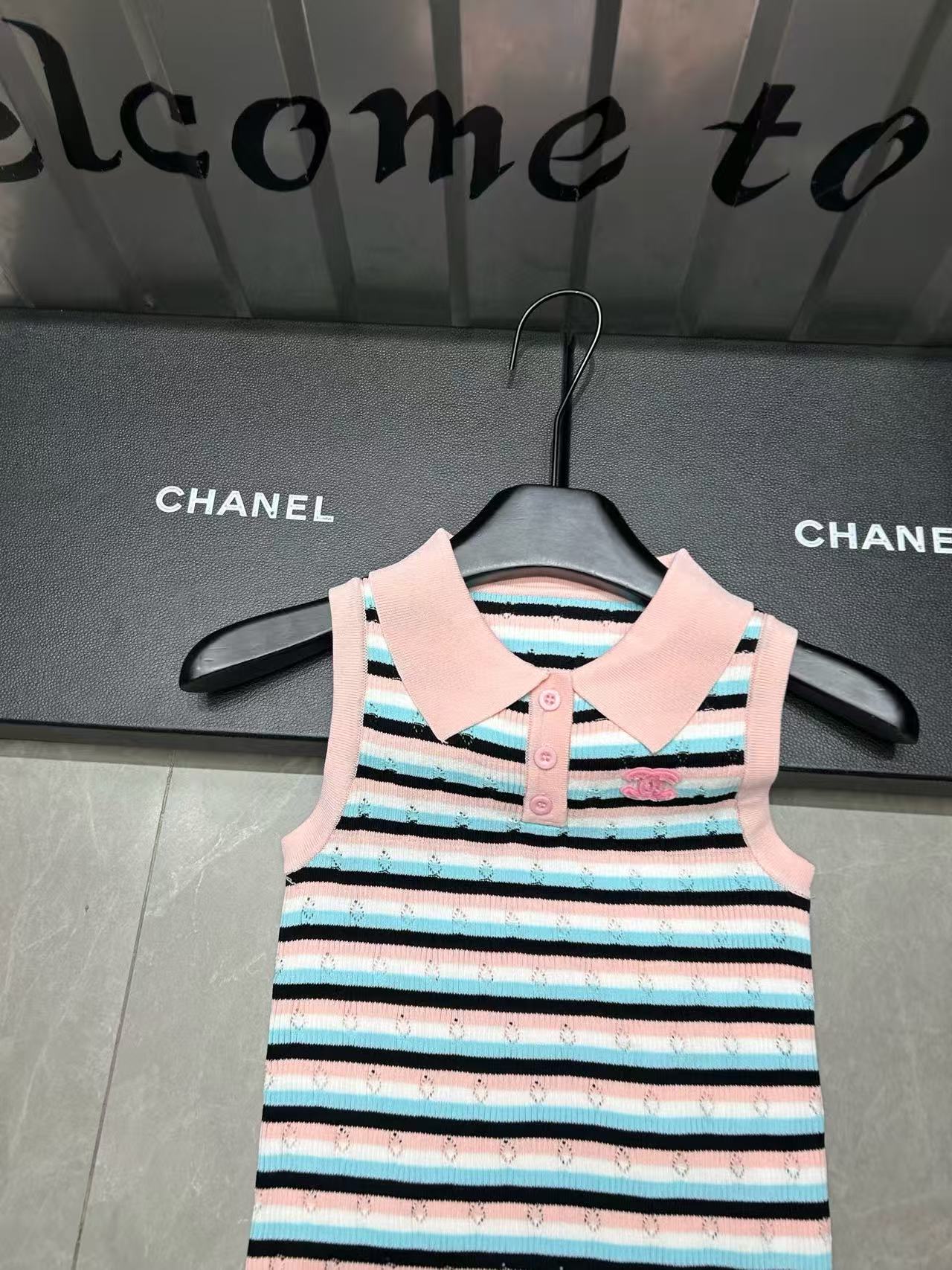 CHANE1 ラペルストライプウールベスト【 50％割引+送料無料】