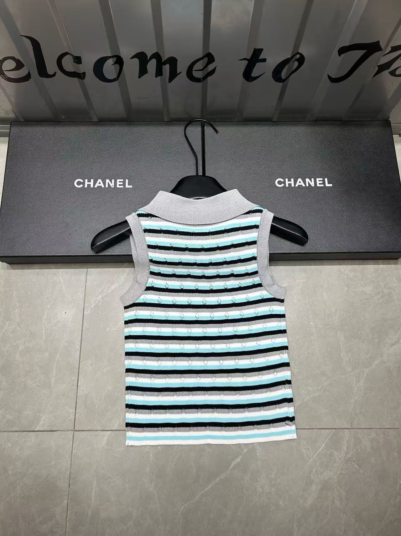 CHANE1 ラペルストライプウールベスト【 50％割引+送料無料】