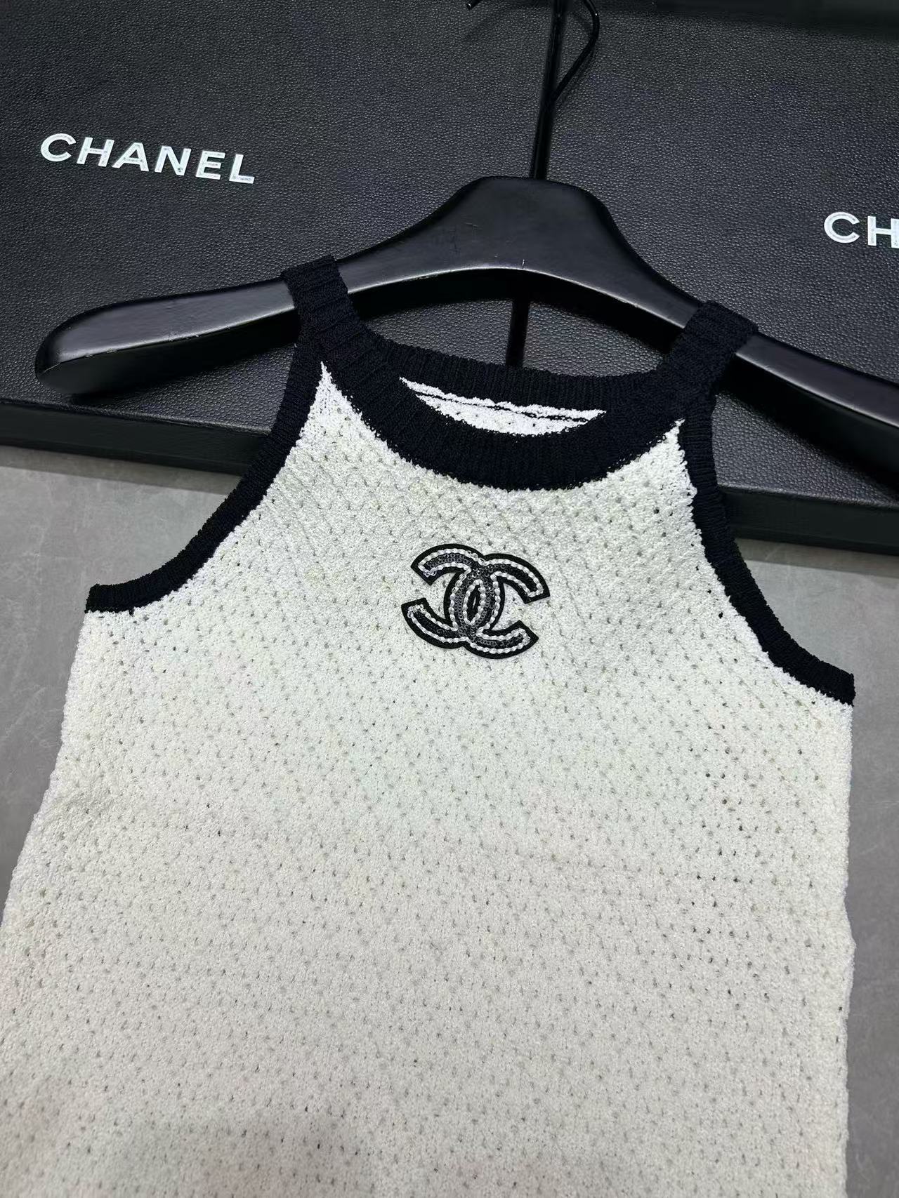 CHANE1 ダブルCウールベスト【 50％割引+送料無料】