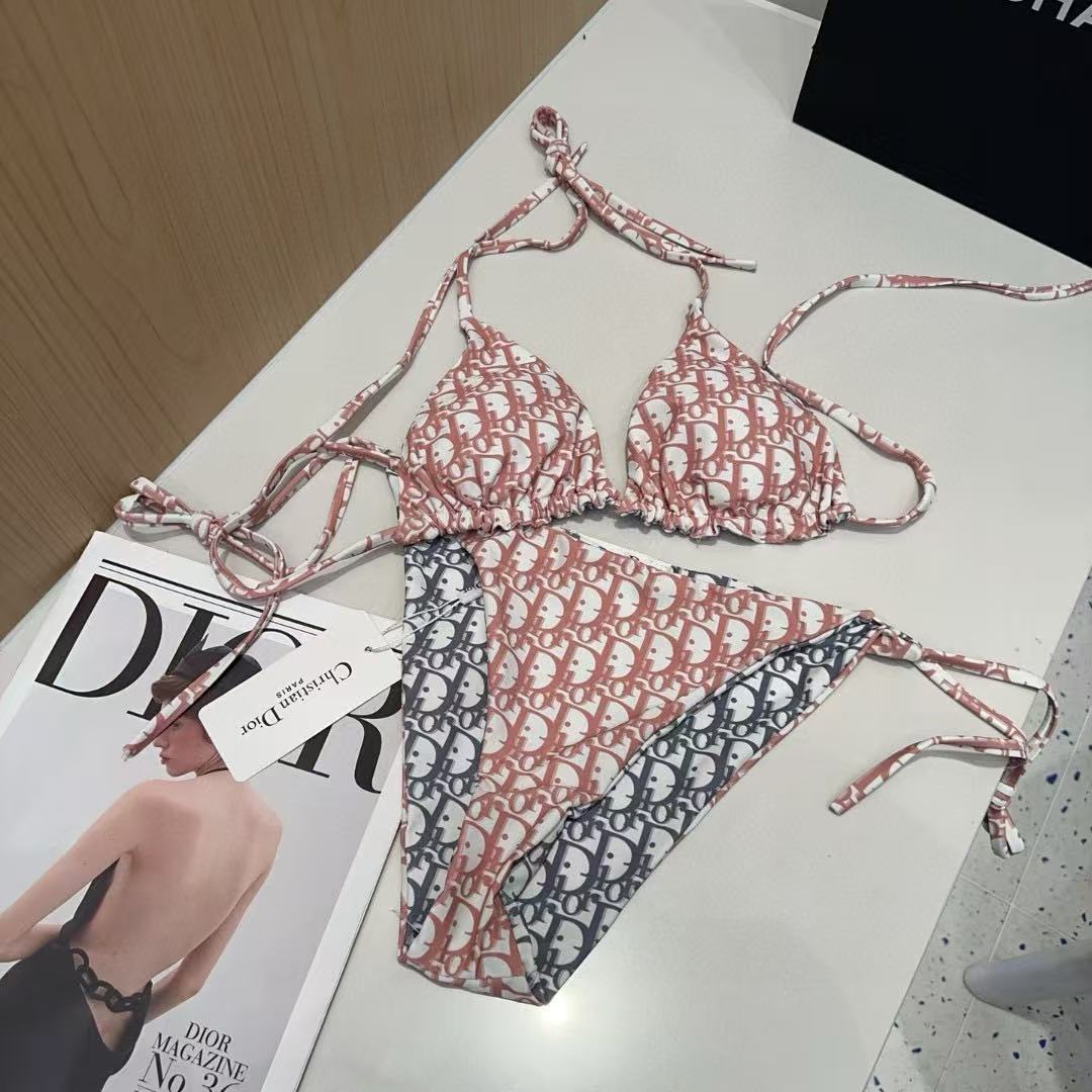 DI0Rプリントツーピース水着【 50％割引+送料無料】