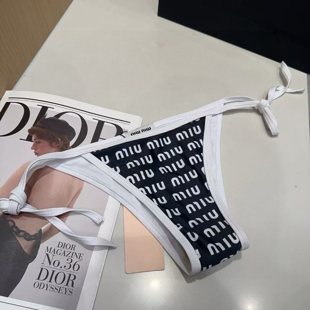 M1UM1U シンプルレタービキニ【 50％割引+送料無料】