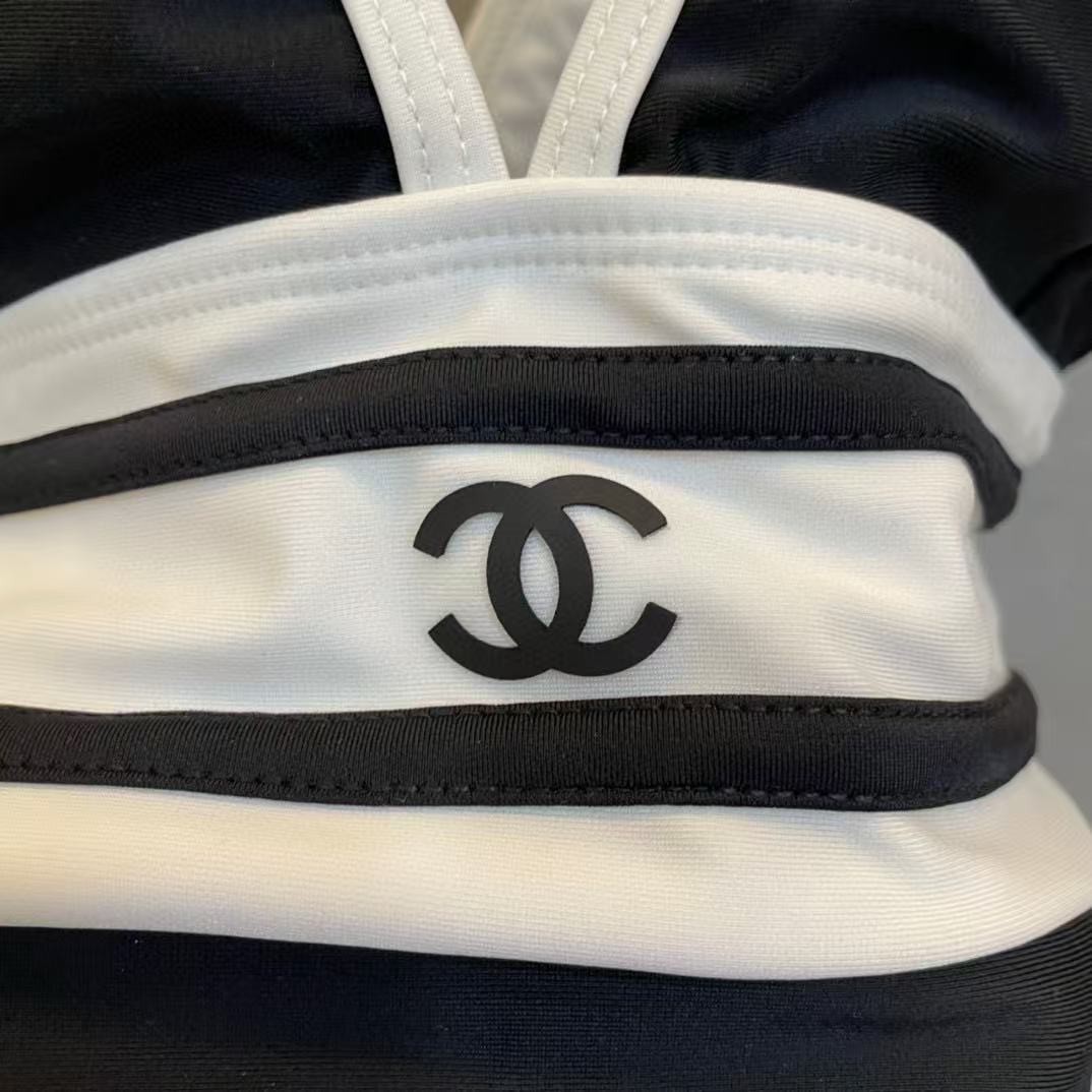 CHANE1VネックダブルCワンピース水着【 50％割引+送料無料】